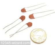 220pF-M-500V-Rad-KCK_01.JPG  (139.2 Kb)