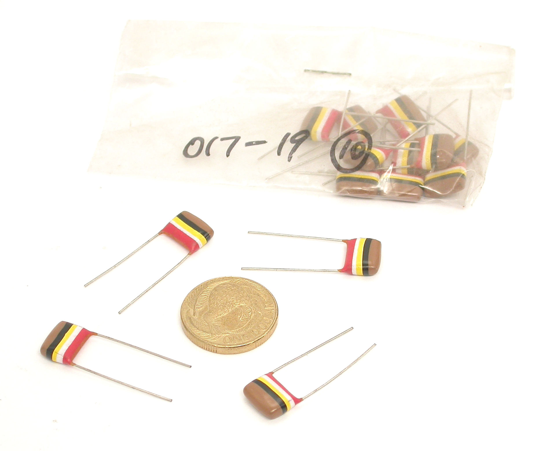 100nF-K-250V-RAD-342-45104-PH_Bag.JPG  (194.0 Kb)