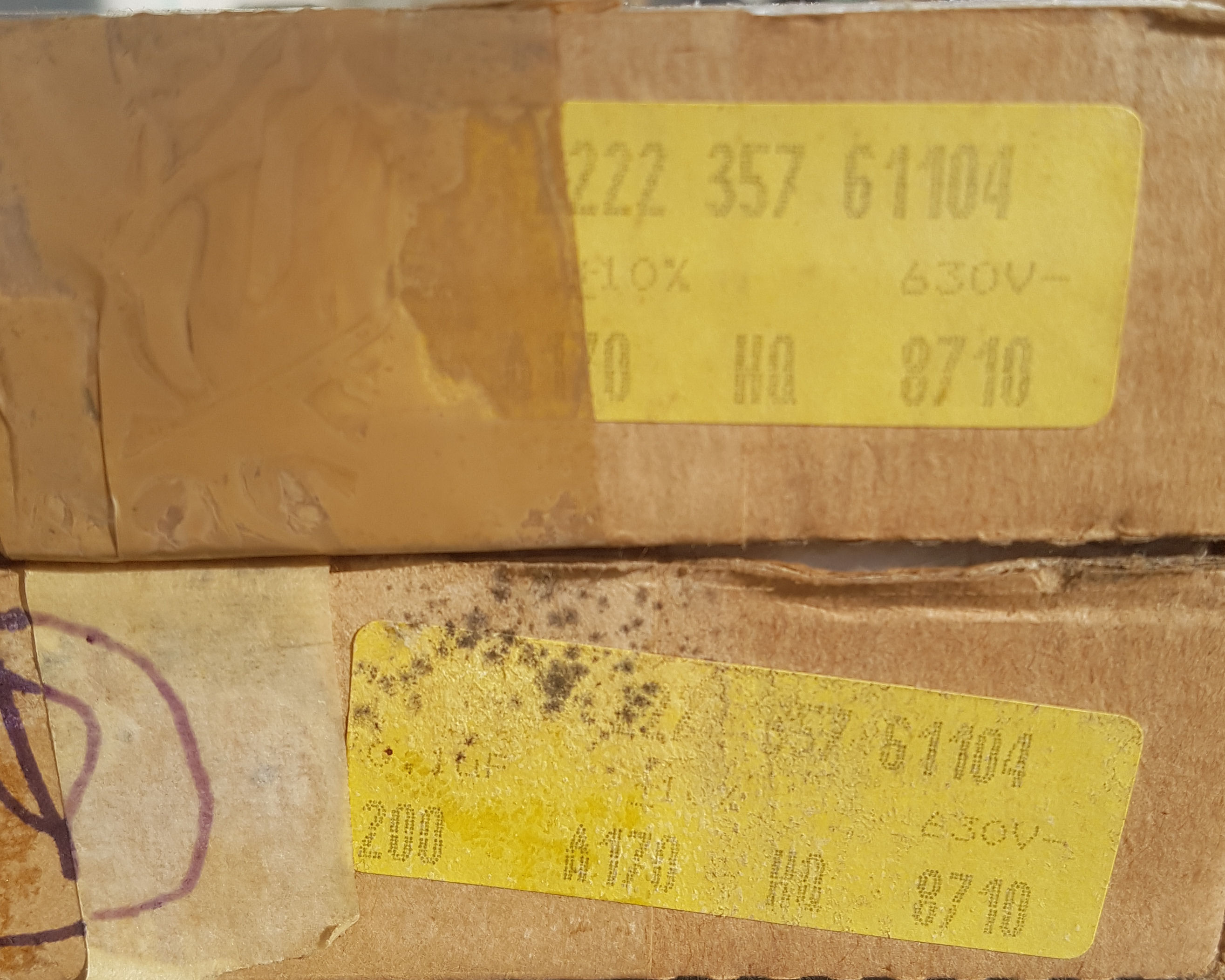 100nF-K-630V-RAD-MKP-357-61104-PH_Box.jpg  (679.0 Kb)