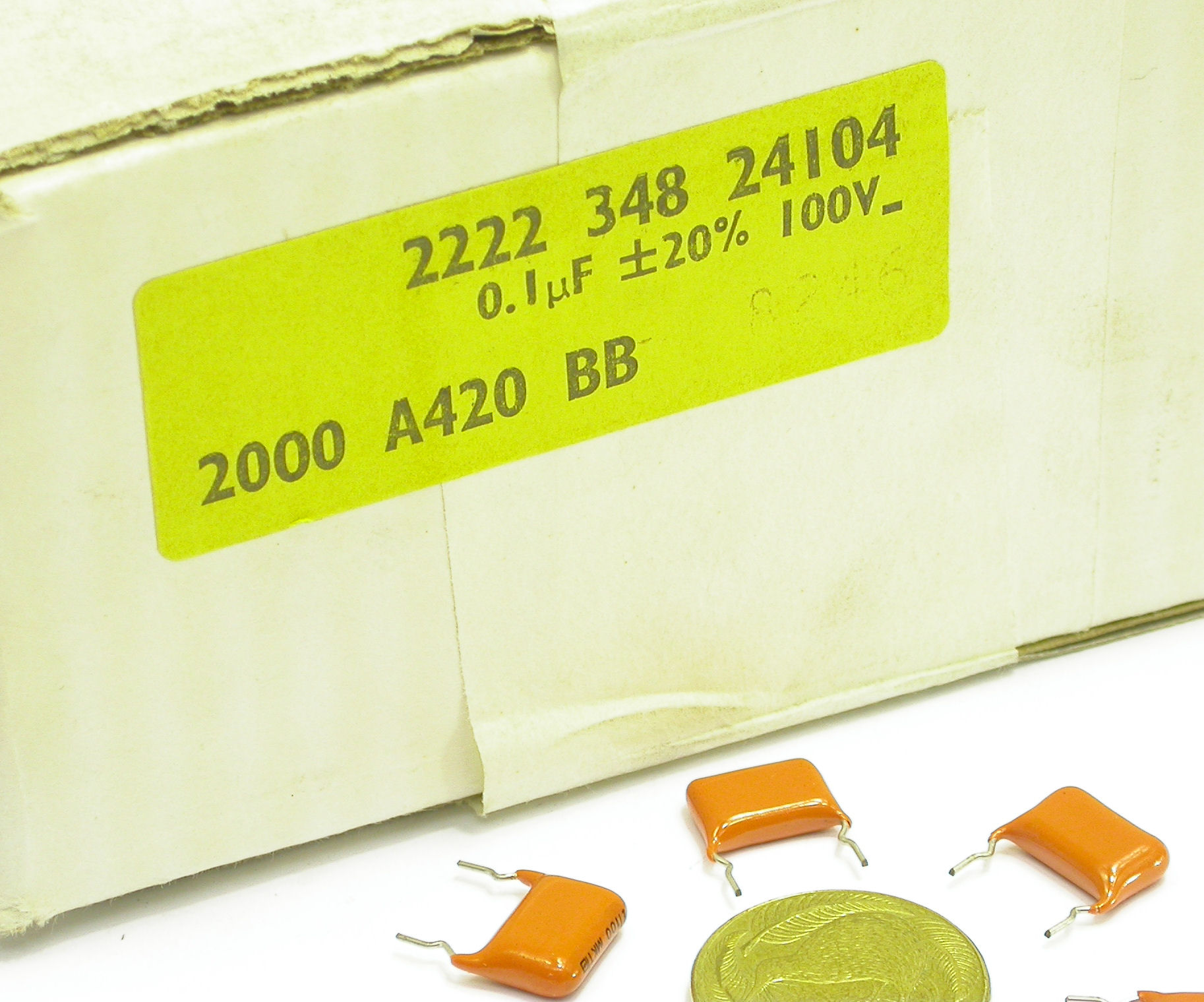 100nF-M-100V-MKT-RAD-348-24104-PH_Box.JPG  (333.6 Kb)