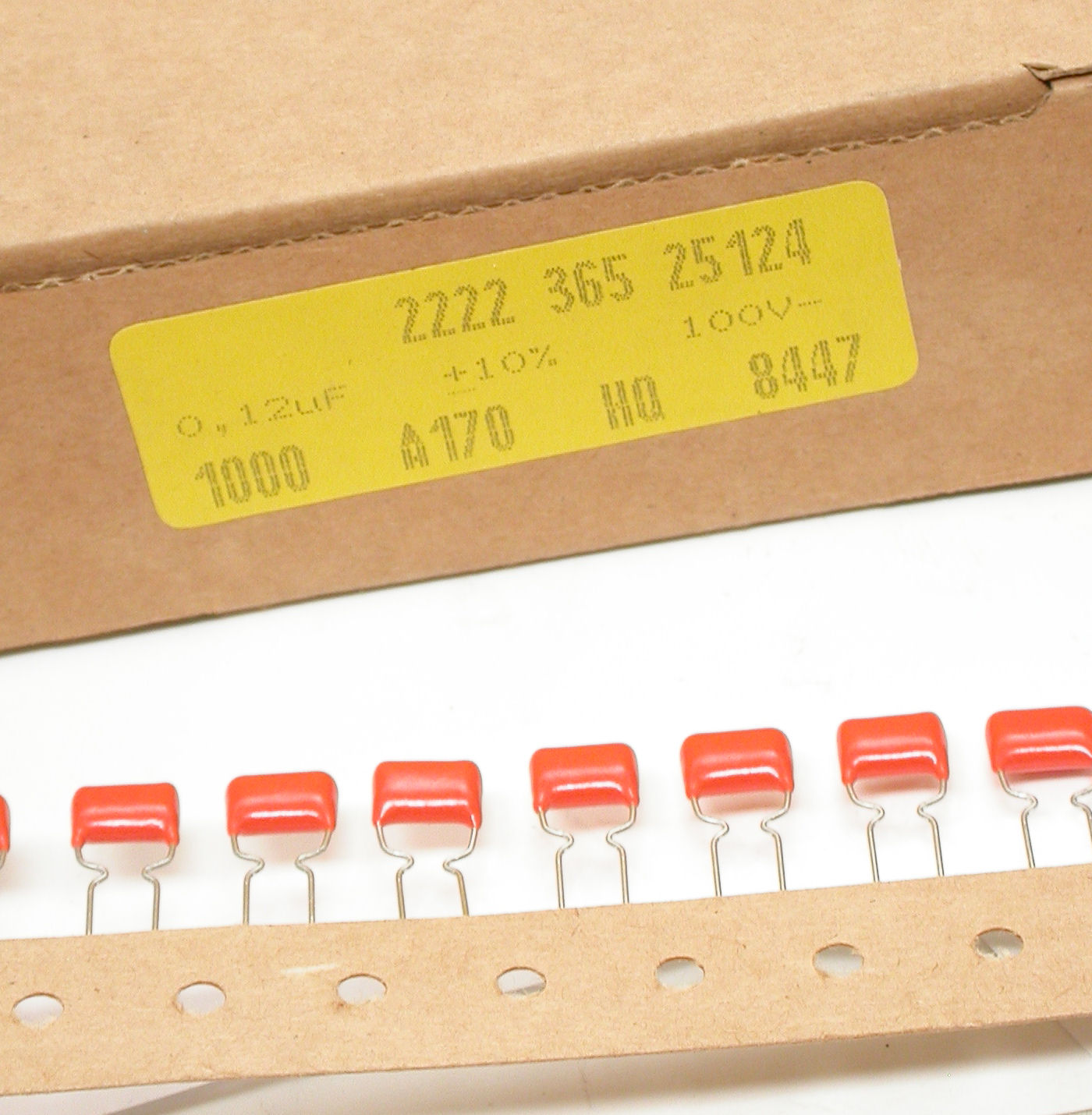 120nF-K-100V-RAD-MKT-365-25124-PH_Box.JPG  (271.7 Kb)