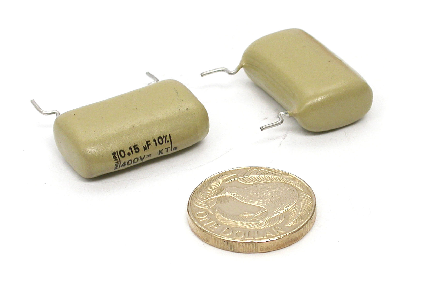 150nF-K-400V-RAD-MKT-347-51154-PH_014.JPG  (144.2 Kb)