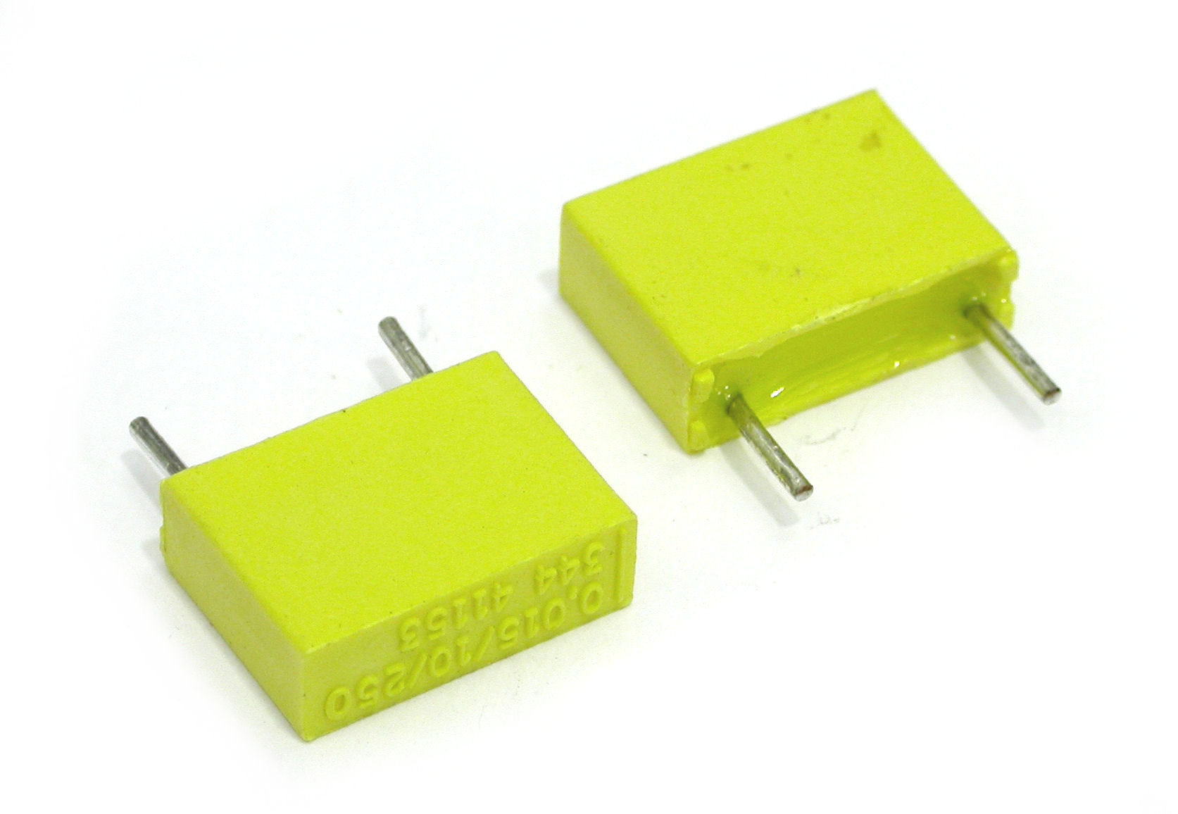 15nF-K-250V-RAD-MKC-344-41153-PH_06.JPG  (148.3 Kb)