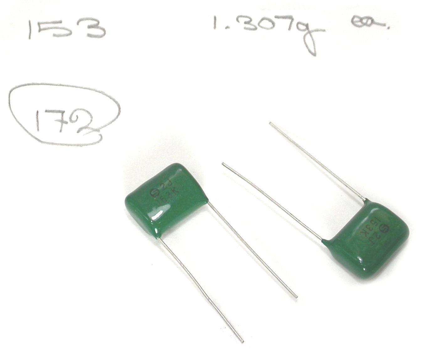 15nF-K-630V-MKx-RAD-2J-S_01.JPG  (85.9 Kb)