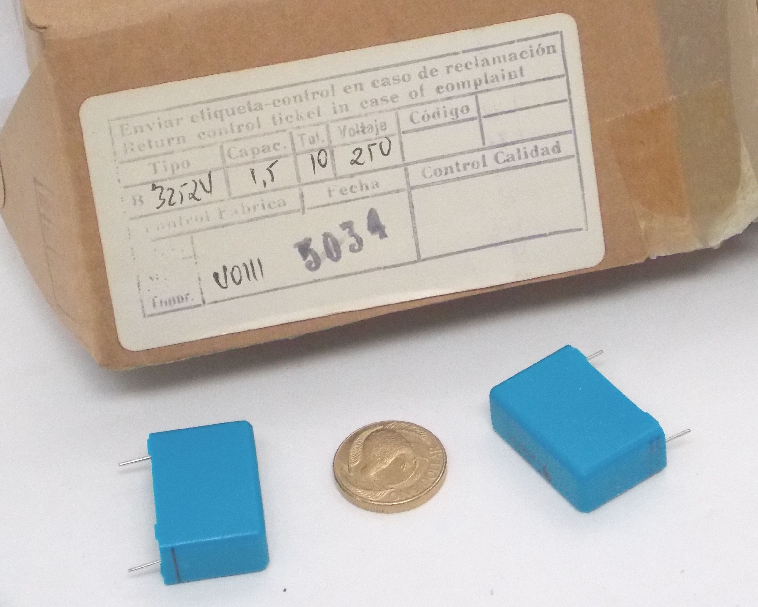 1u5F-K-250V-RAD-MKT-B32524-Siem_Box.jpg  (850.9 Kb)