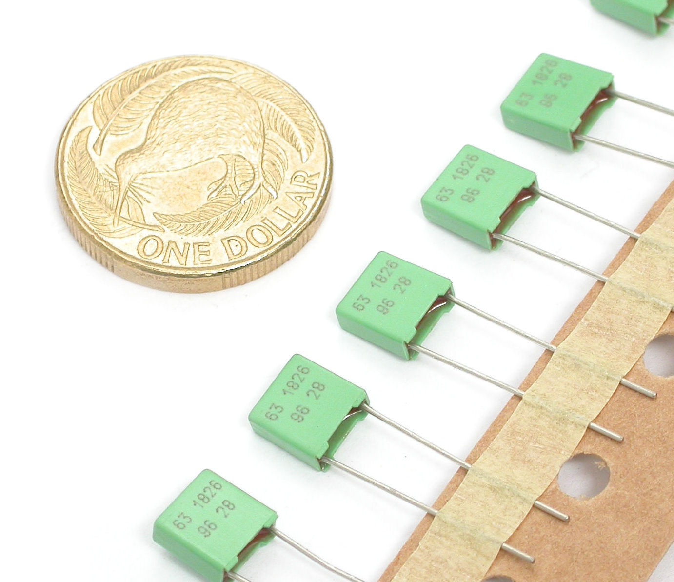 220nF-K-63V-RAD-MKT-1826 -ERO_00.JPG  (209.5 Kb)