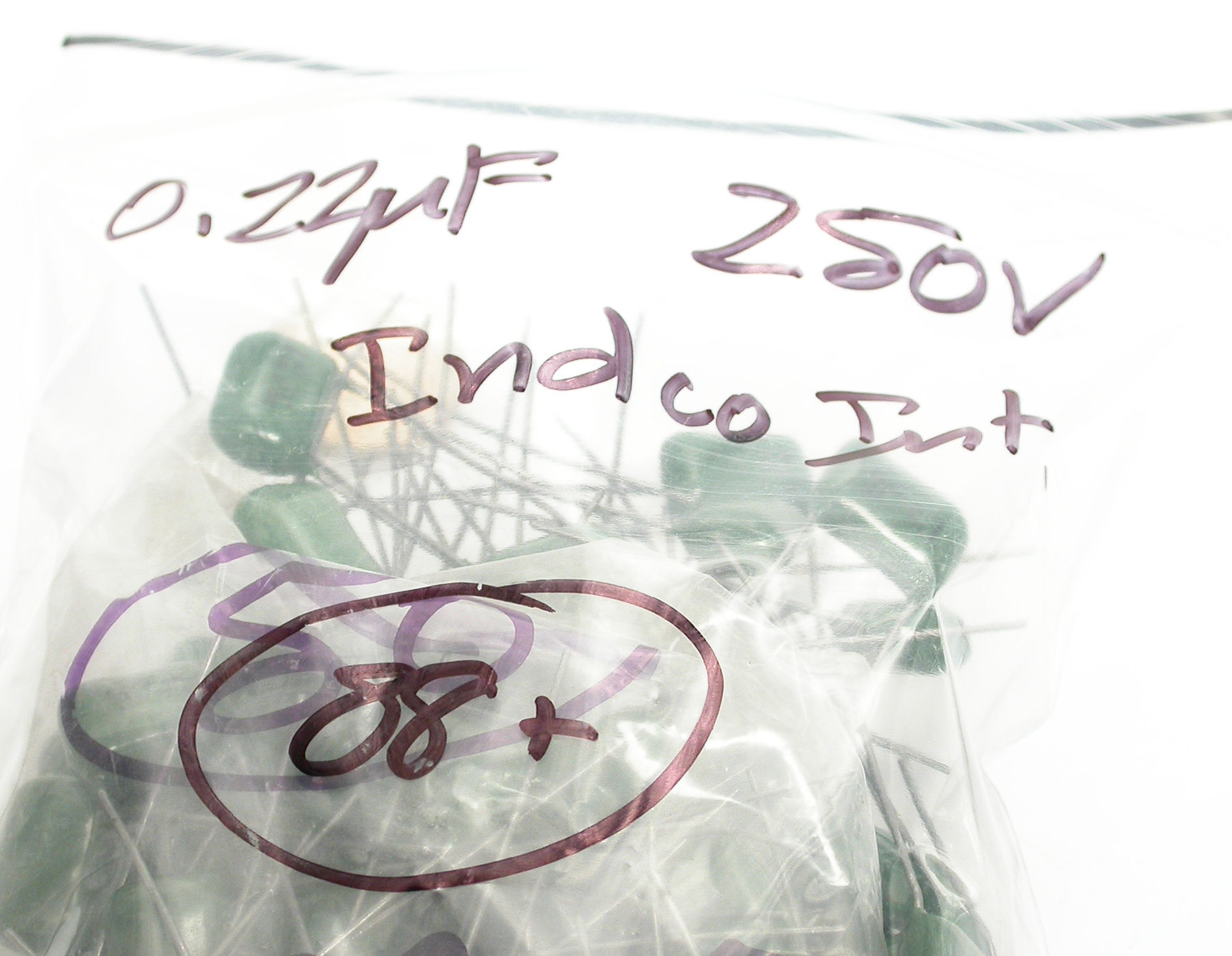 220nF-M-250V-RAD-MKx-IND_Bag.JPG  (277.4 Kb)