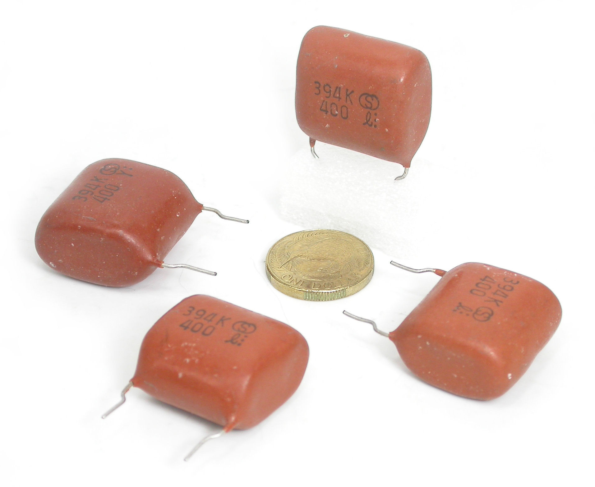 330nF-K-400V-RAD-DWT-ShinYei_00.JPG  (206.9 Kb)