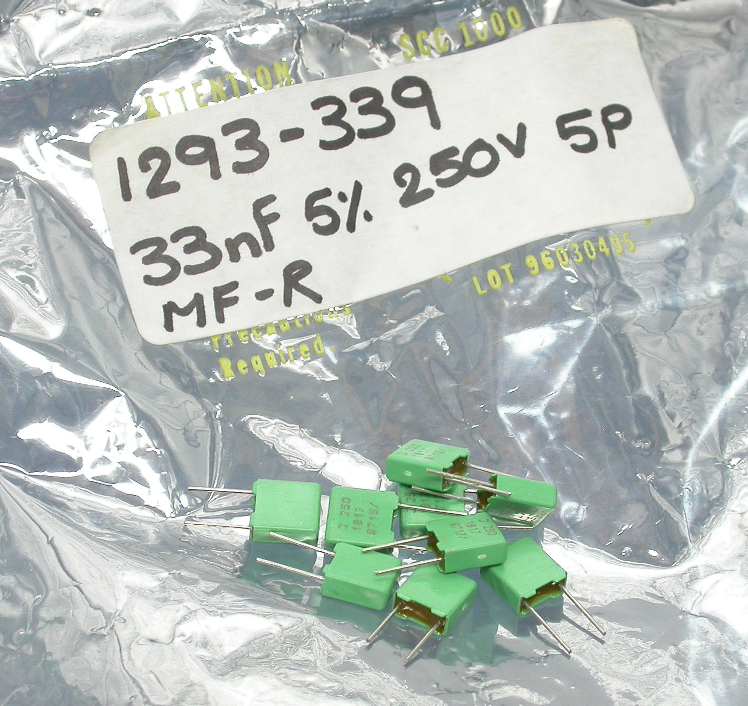 33nF-J-250V-RAD-MKC-1817-ERO_Bag.JPG  (384.4 Kb)