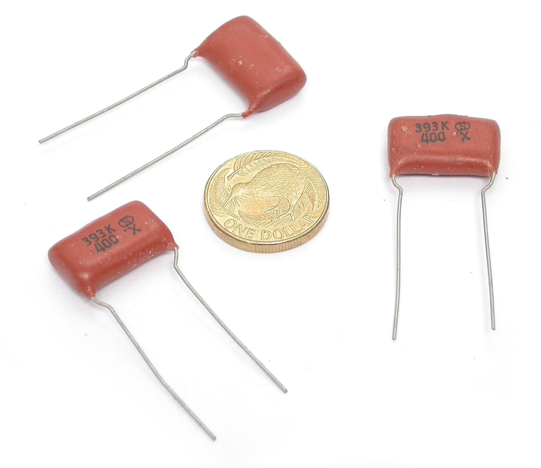 39nF-K-400V-RAD-POL-DWT-Shinyei_01.JPG  (188.7 Kb)