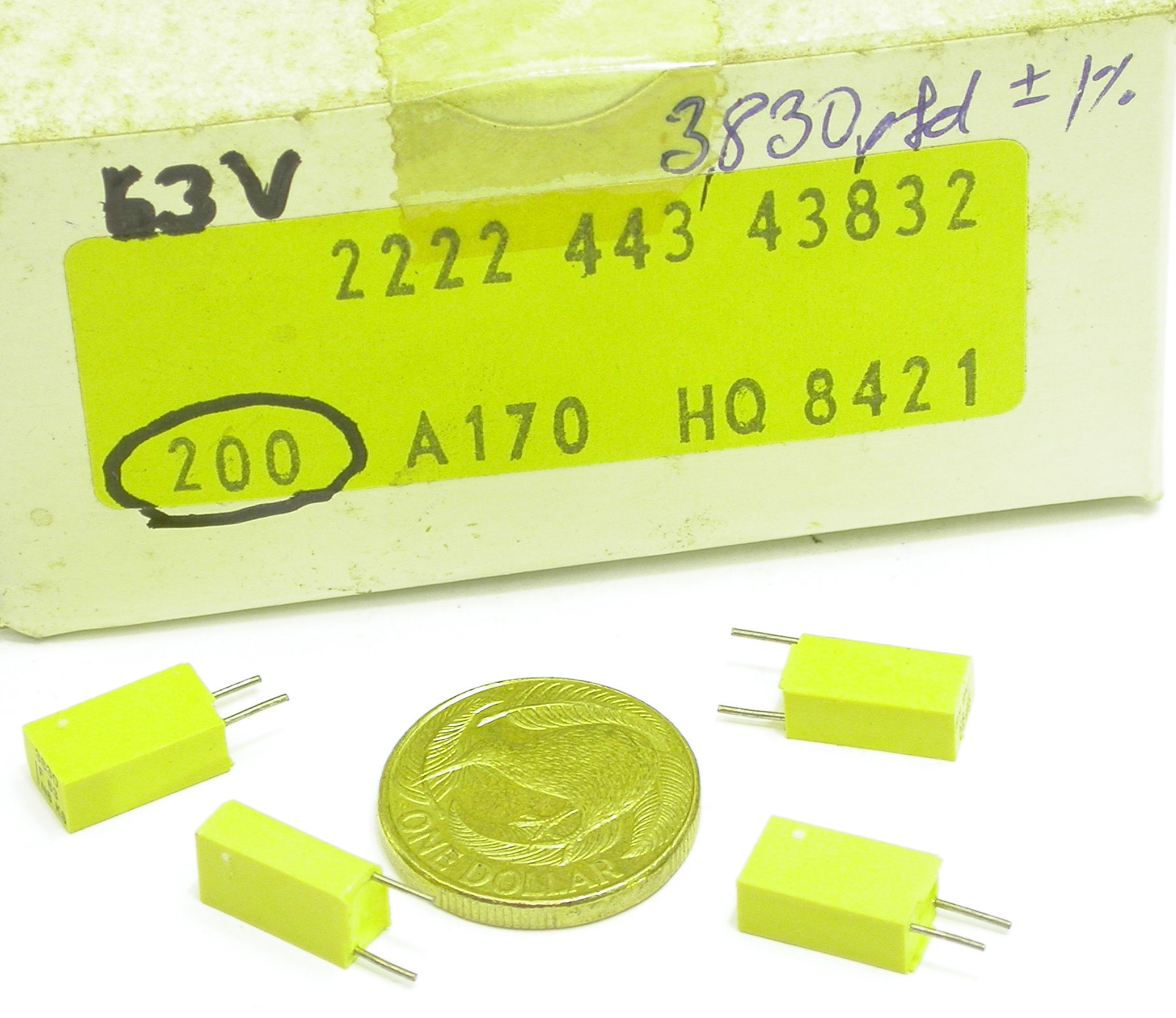 3n83F-F-63V-RAD-KS-443-44832-PH_Box.JPG  (356.0 Kb)