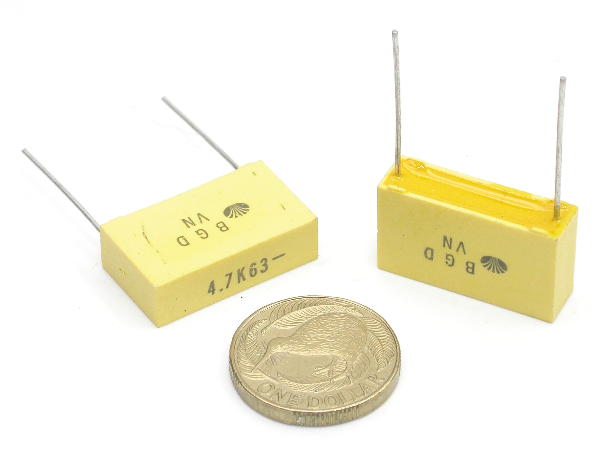4m7F-K-63V-RAD-BGD_00.JPG  (213.0 Kb)