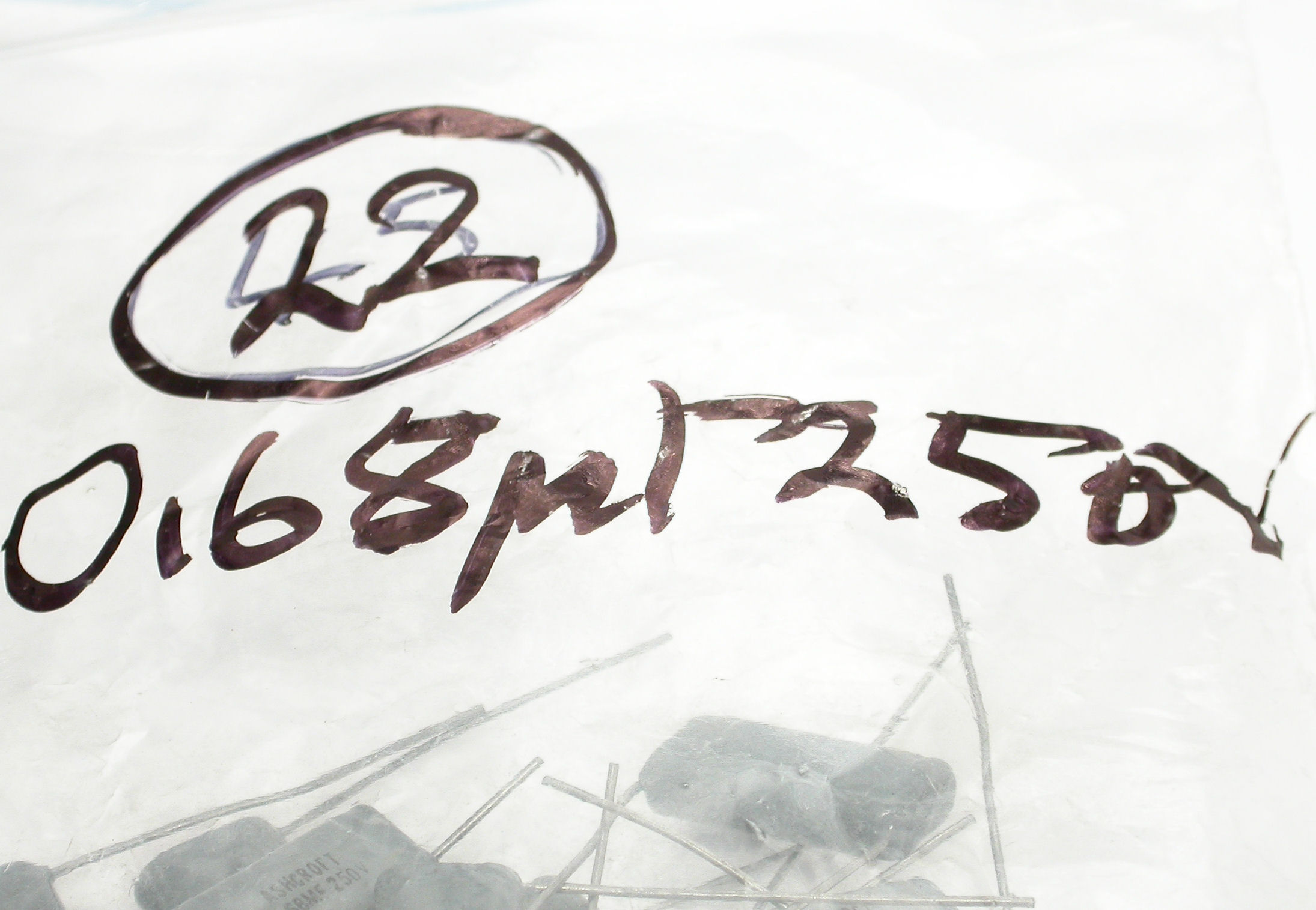 680nF-M-250V-RAD-PEF-ASH_Bag.JPG  (273.7 Kb)