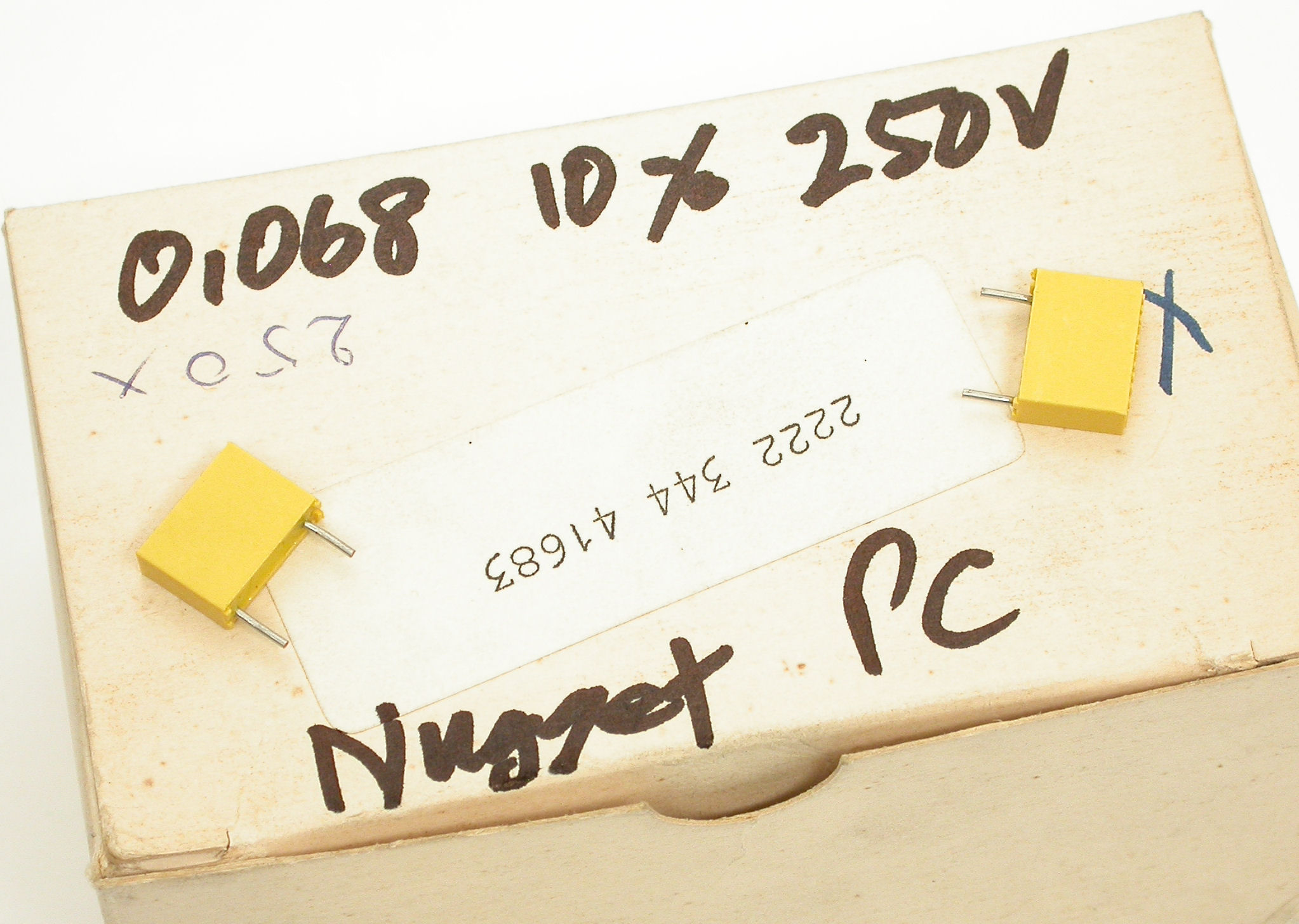 68nF-K-250V-RAD-PET-344-41683-PH_Box.JPG  (341.6 Kb)