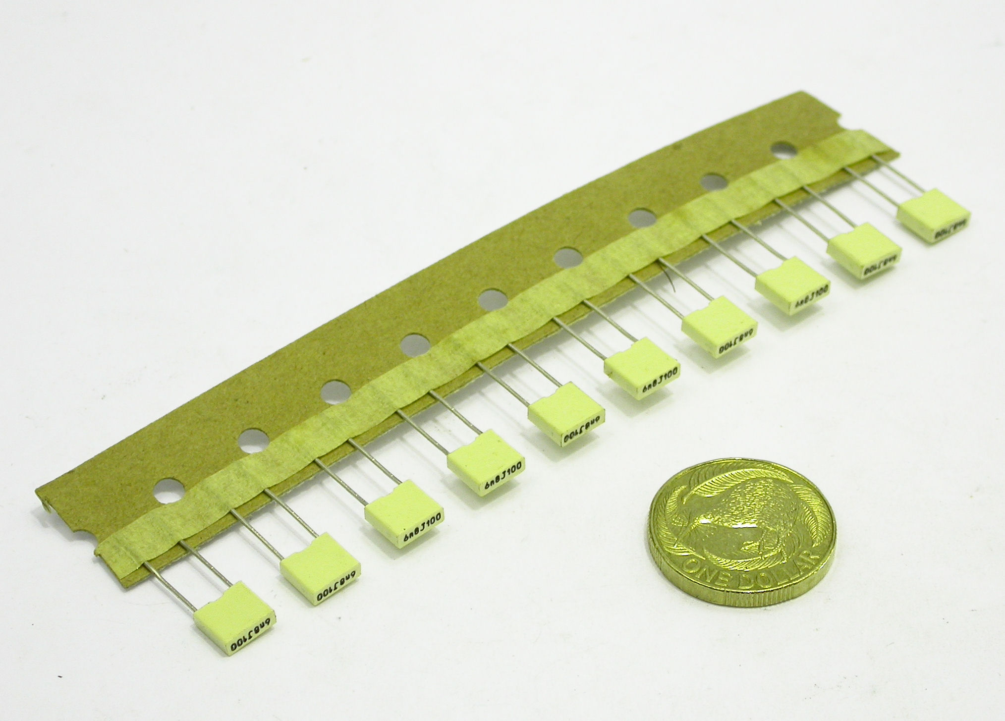 6n8F-J-100V-RAD-R85EC1-ACT_00.JPG  (276.0 Kb)