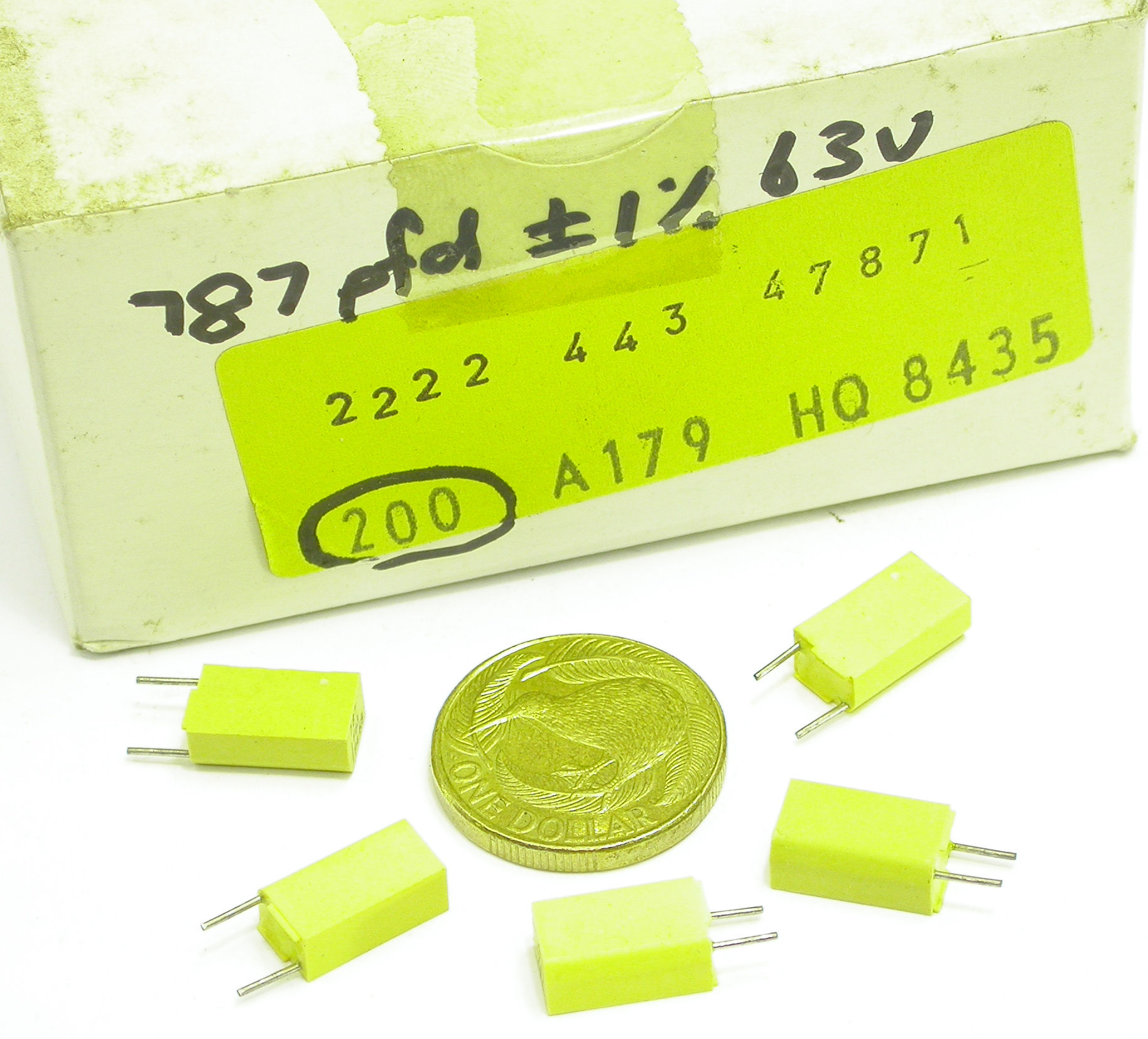 787pF-F-63V-RAD-KS-443-47871-PH_Box.JPG  (368.0 Kb)