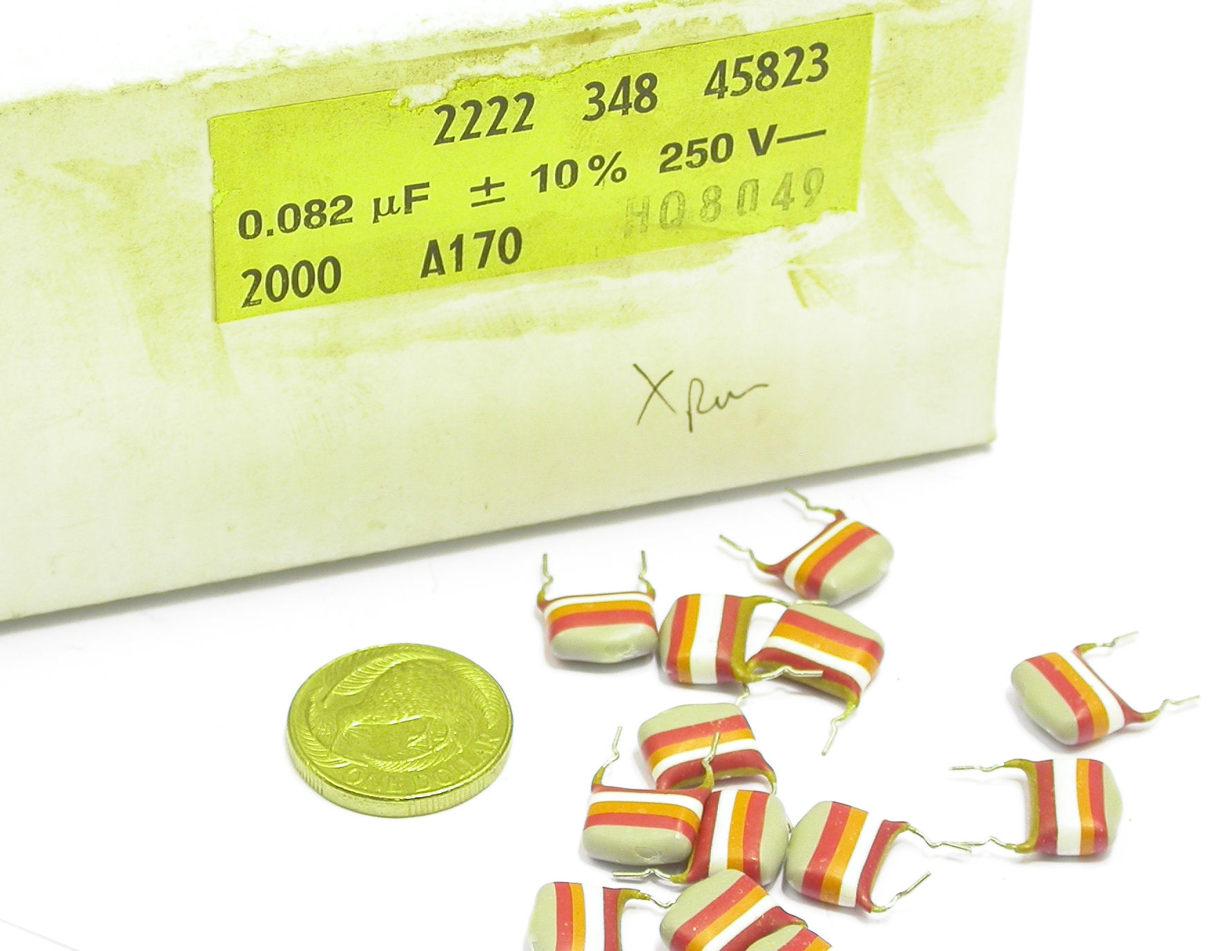82nF-K-250V-RAD-MTK-348-45823-PH_BoxDSCN0670.JPG  (271.0 Kb)
