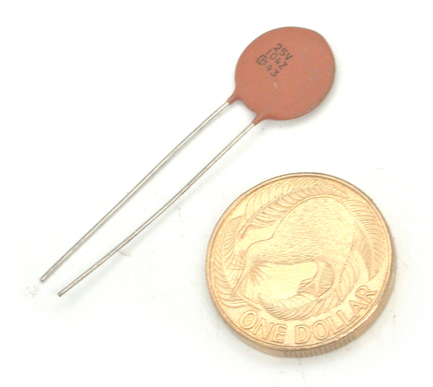 100nF-25V-SMTS6-08-MuRata_02.jpg  (172.4 Kb)