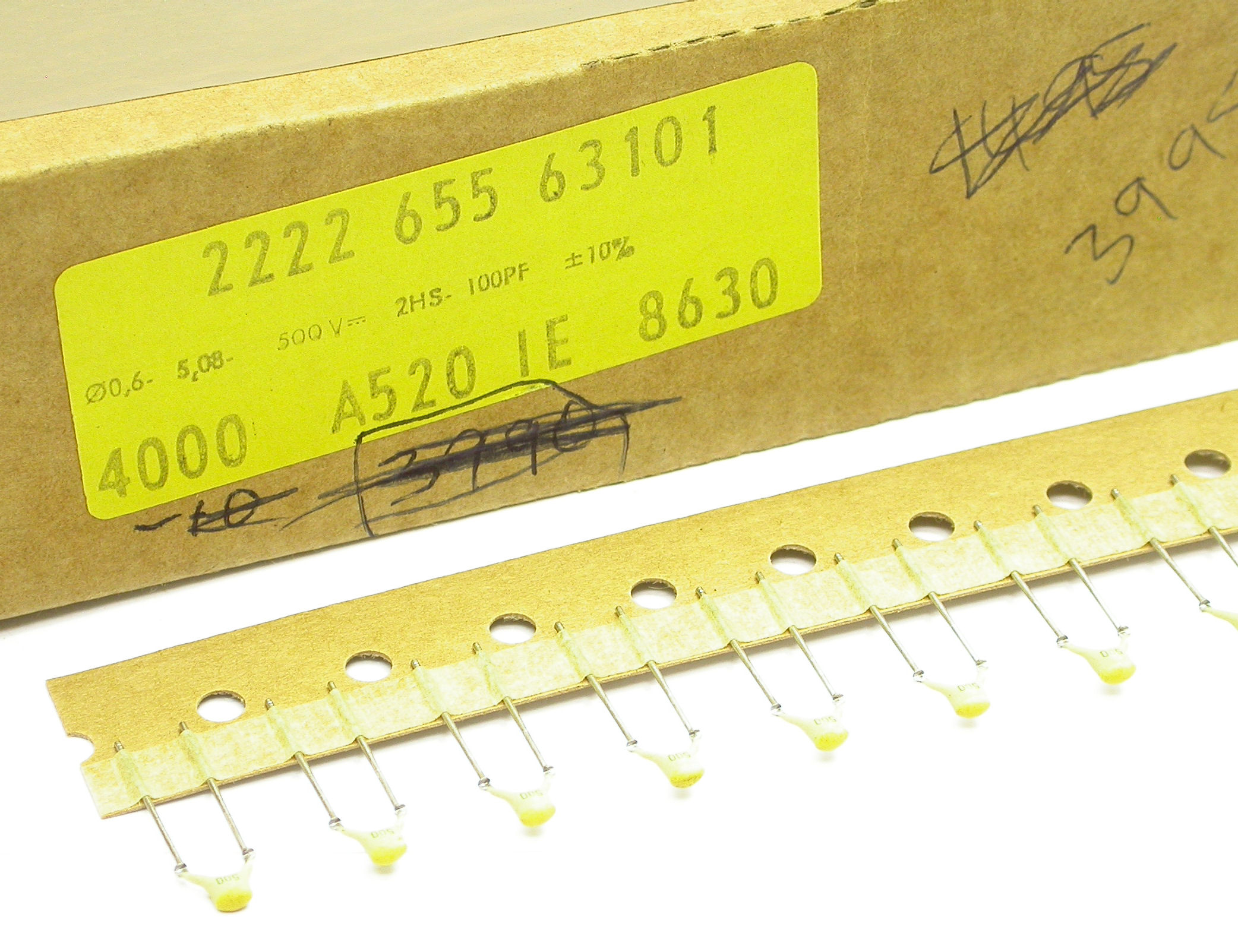 100pF-K-500V-RAD_DSCN3069a.JPG  (515.7 Kb)