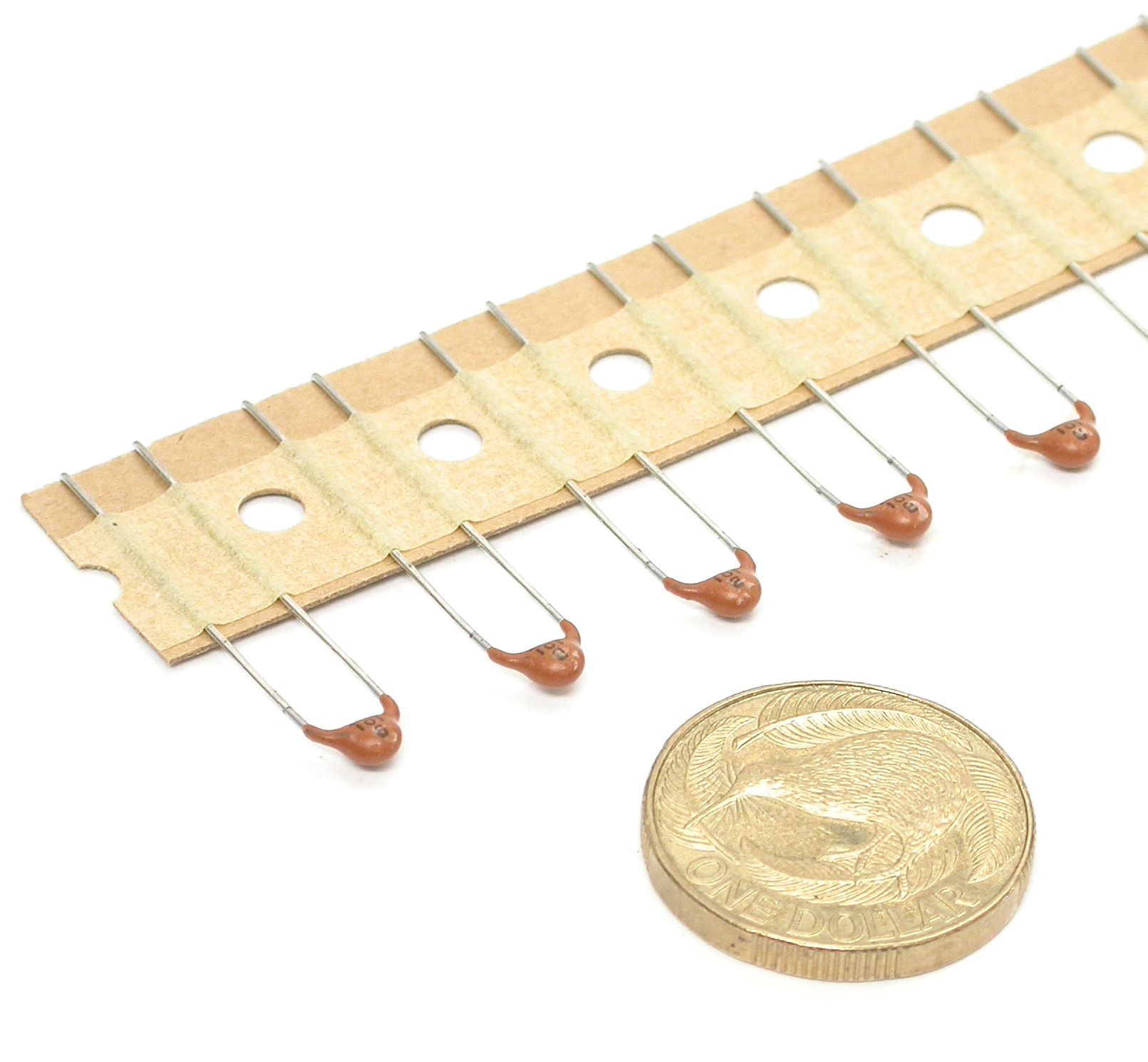 100pF-K-50V-Murata_01.JPG  (221.7 Kb)