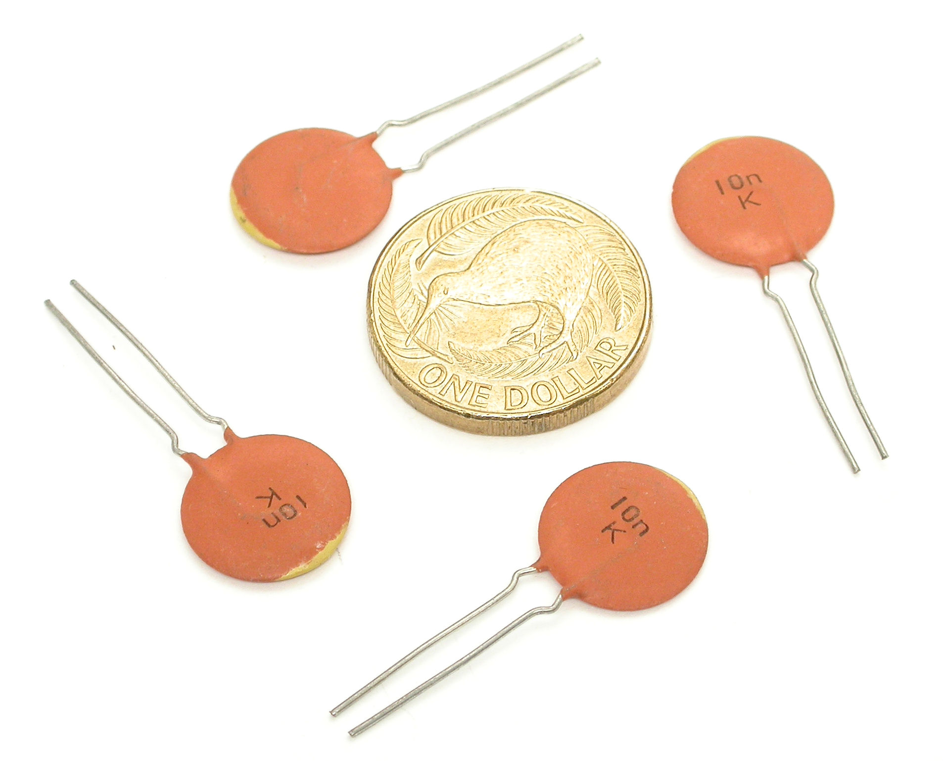 10nF-K-50V-RAD_DSCN1163.JPG  (246.6 Kb)