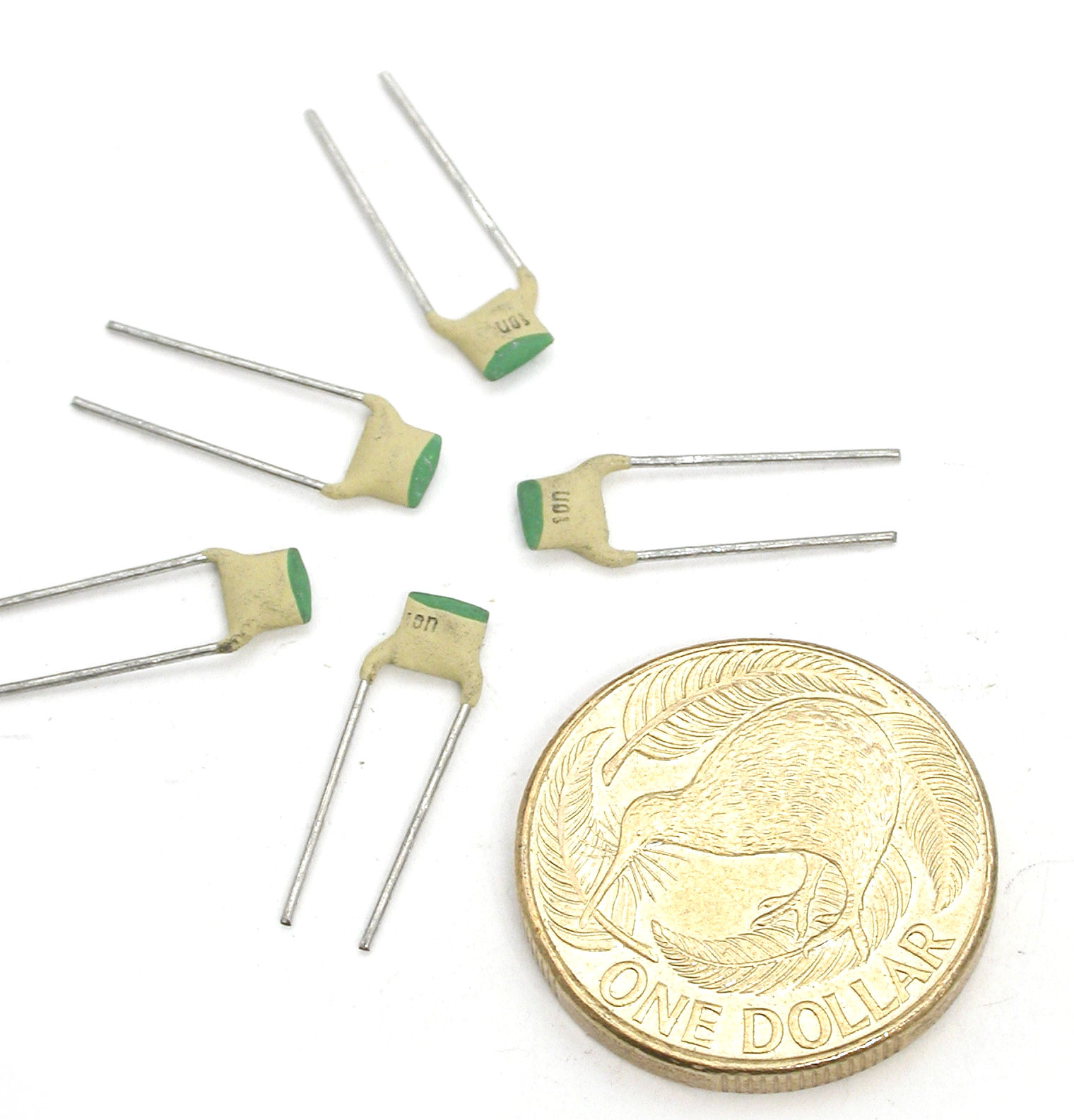 10nF-M-63V-629-03103-Phil_02.JPG  (239.9 Kb)