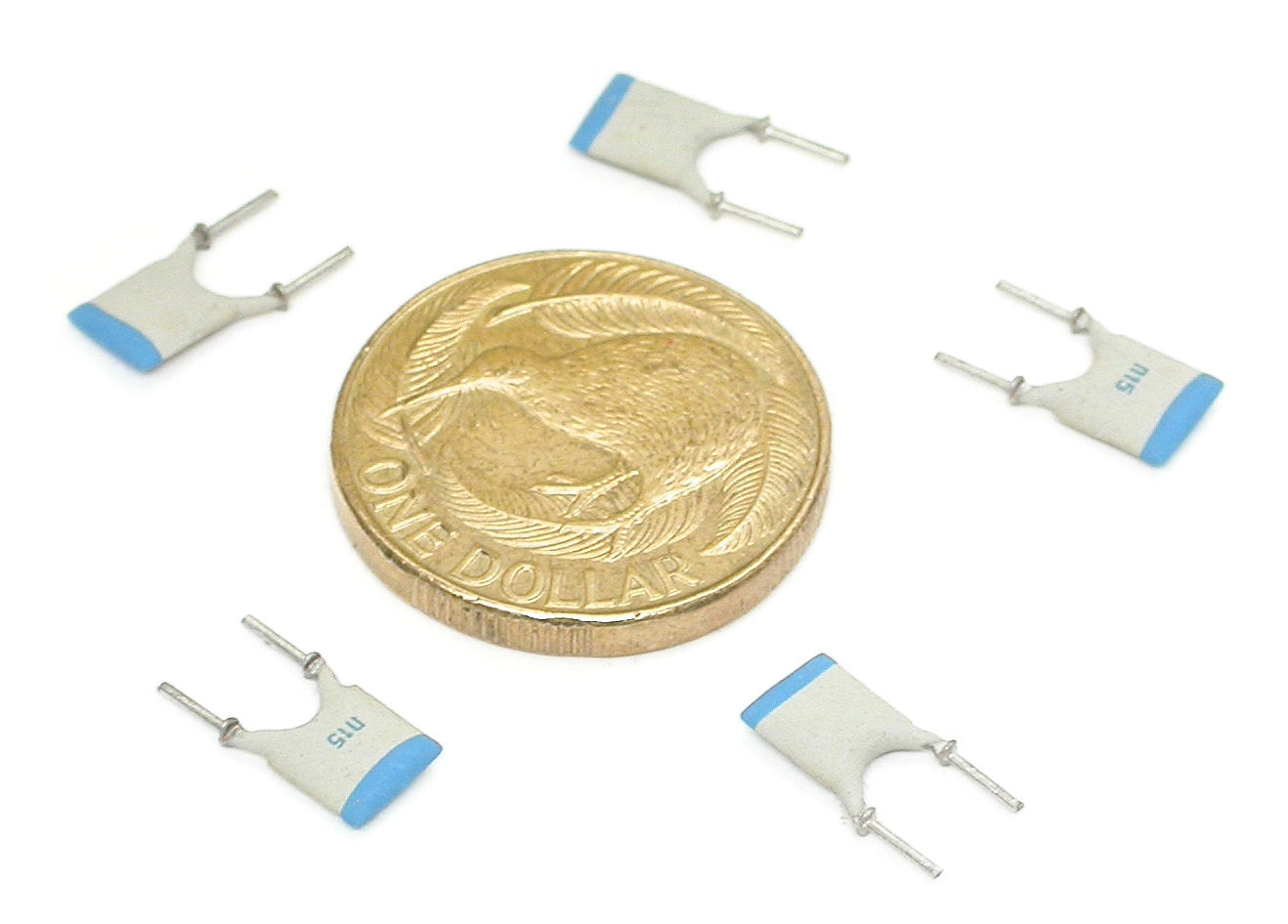 150pF-100V-RAD-N470_DSCN3044.JPG  (102.3 Kb)