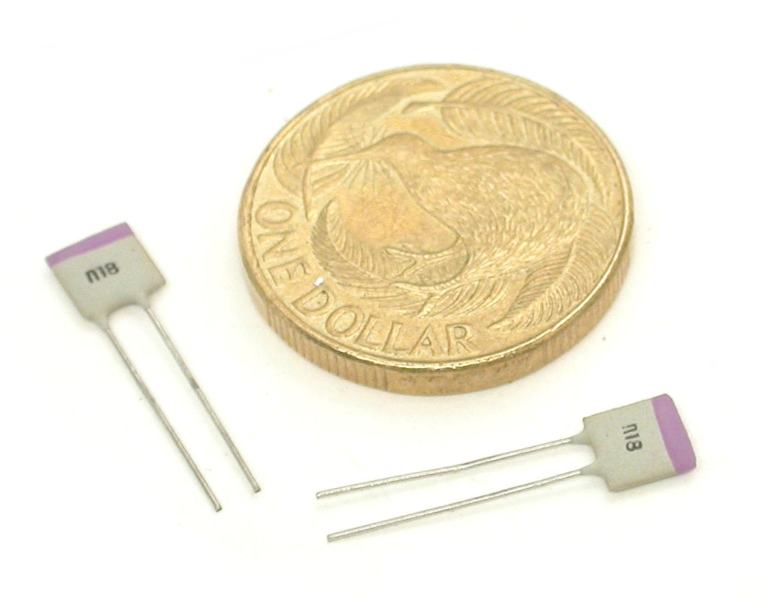 180pF-G-100V-N750-632-58181-PH_01.JPG  (90.5 Kb)