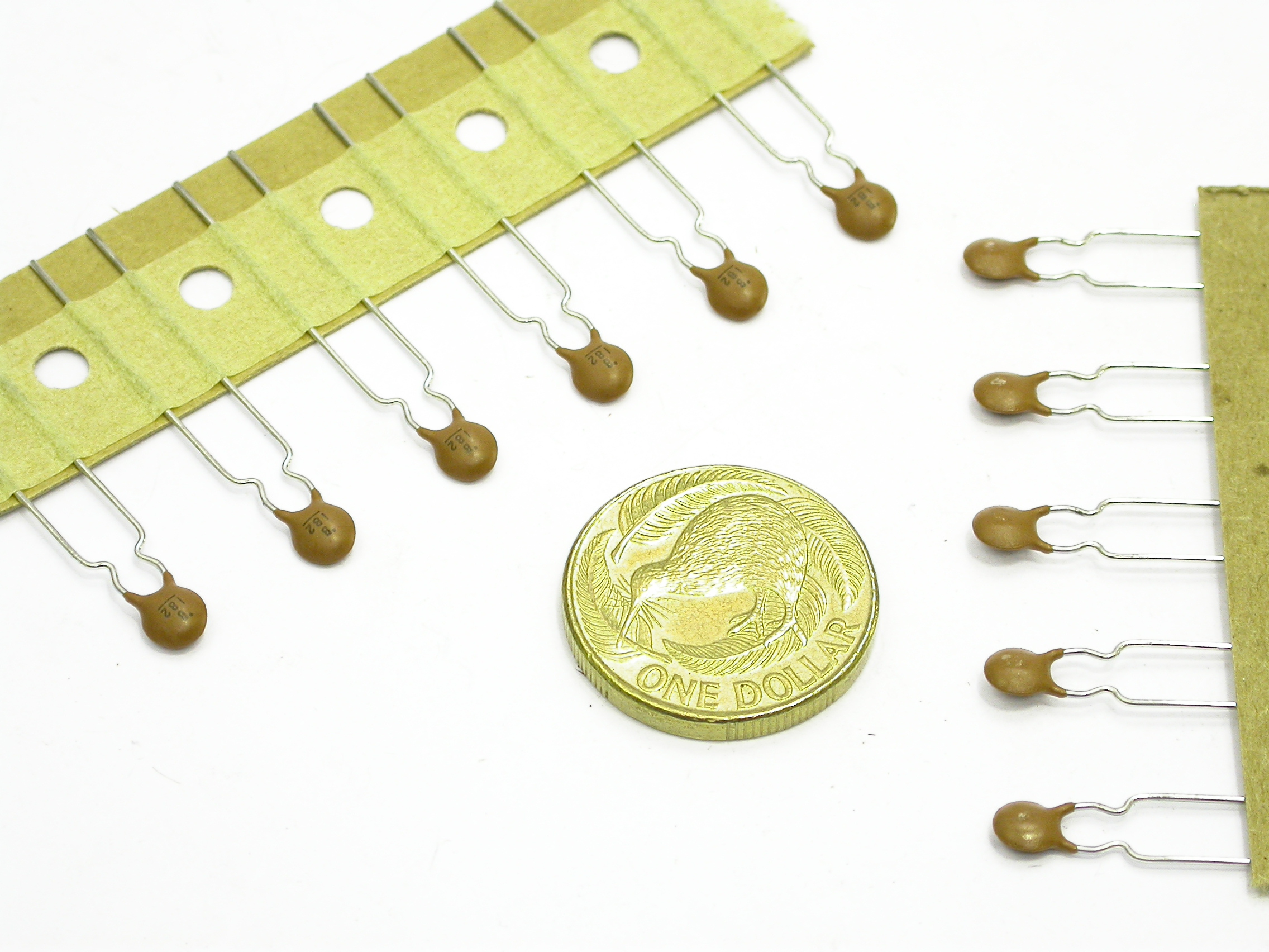 1n8pF-K-50V-RAD_DSCN3062.JPG  (961.9 Kb)