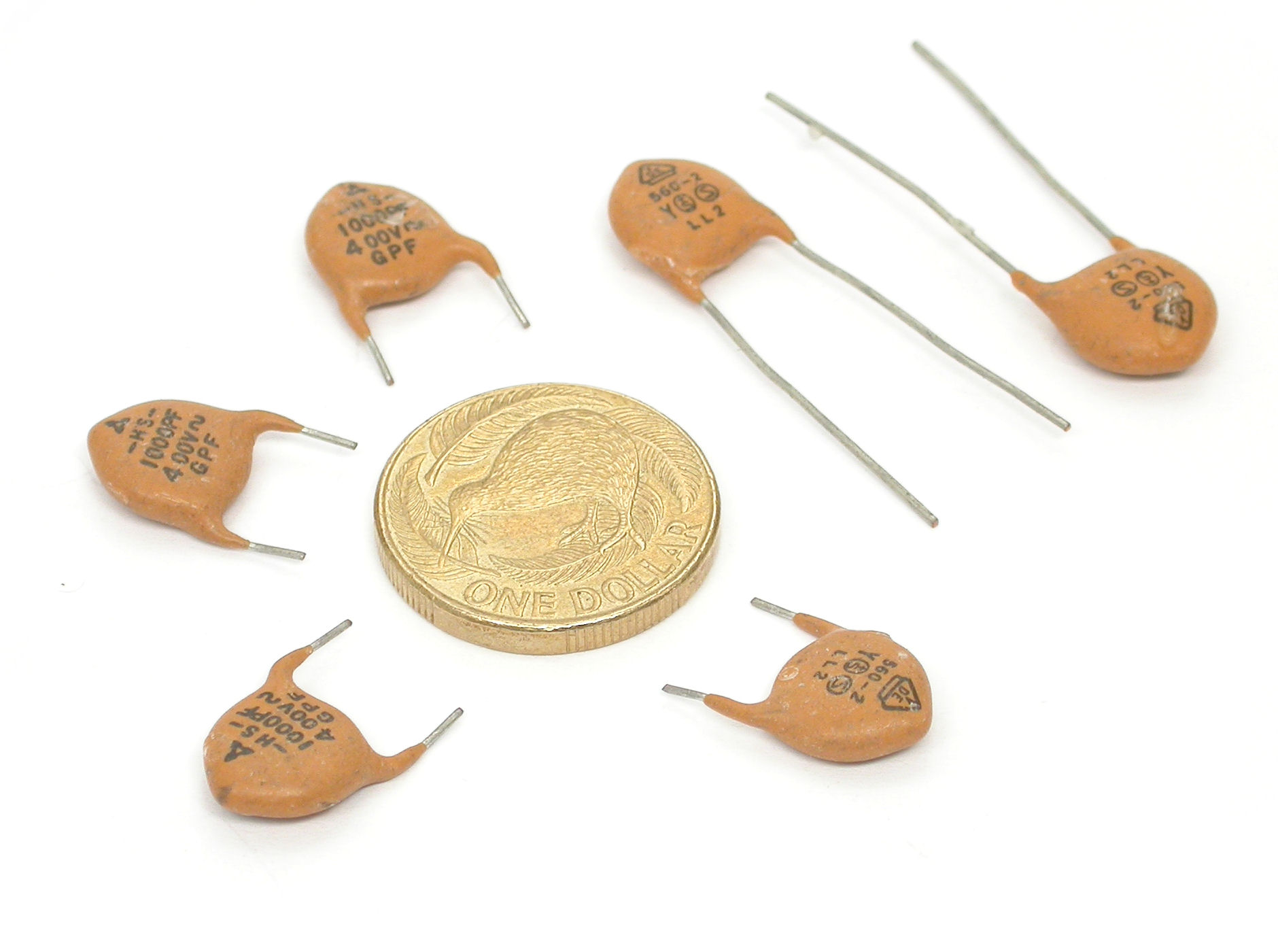 1nF-M-400Vac-RAD-ECK-DHS102MD-Mat_09.JPG  (199.3 Kb)