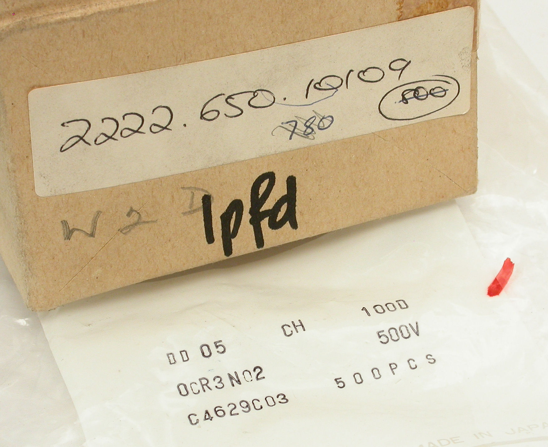 1pF-J-500V-RAD_DSCN1254.JPG  (346.6 Kb)