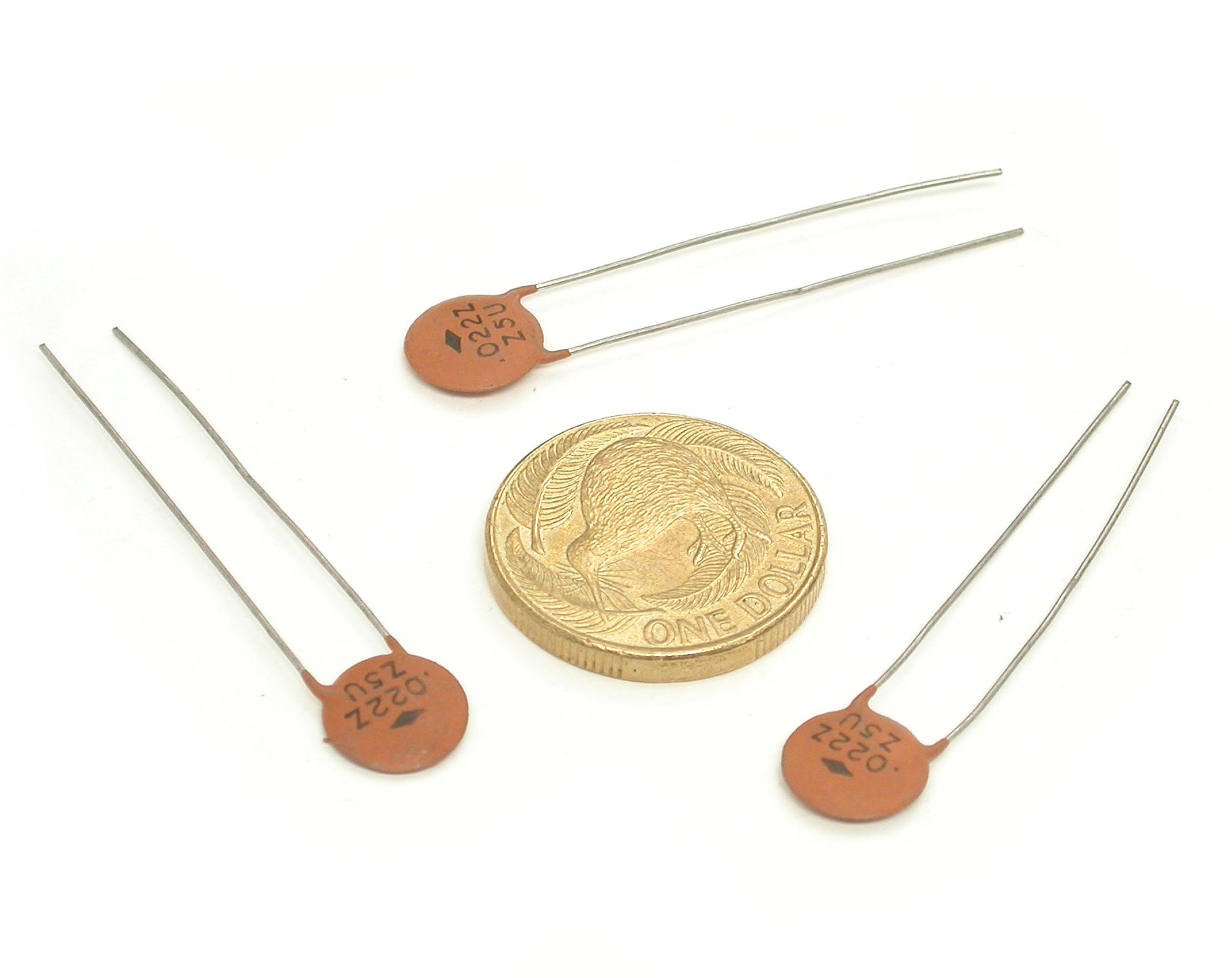 22nF-Z-50V-RAD-Z5U-Cent_00.JPG  (176.7 Kb)