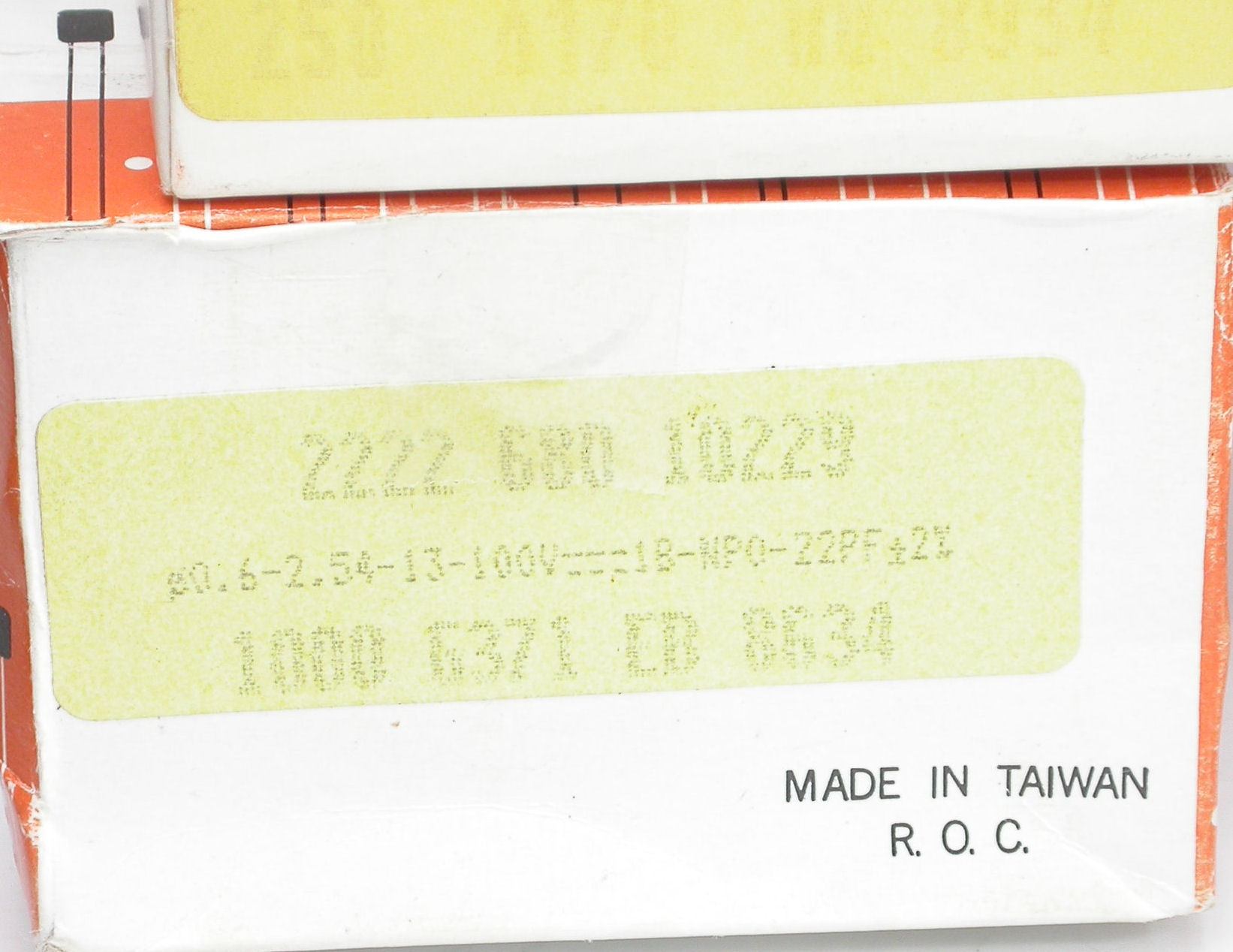 22pF-C-100V-RAD-NPO-680-10229_Box.JPG  (218.3 Kb)