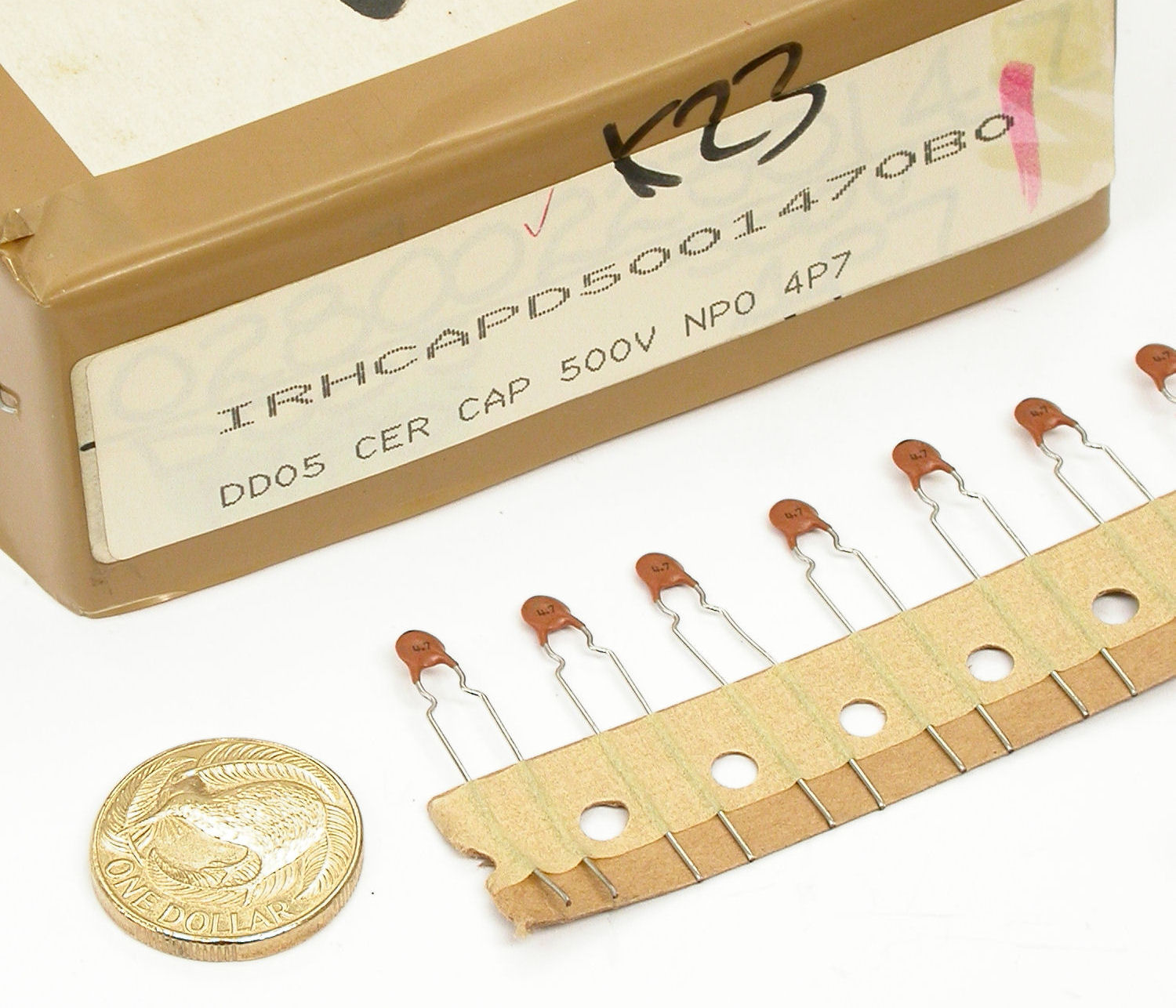 4p7F-K-500V-Rad-NPO-DD05-Murata_00.JPG  (277.1 Kb)