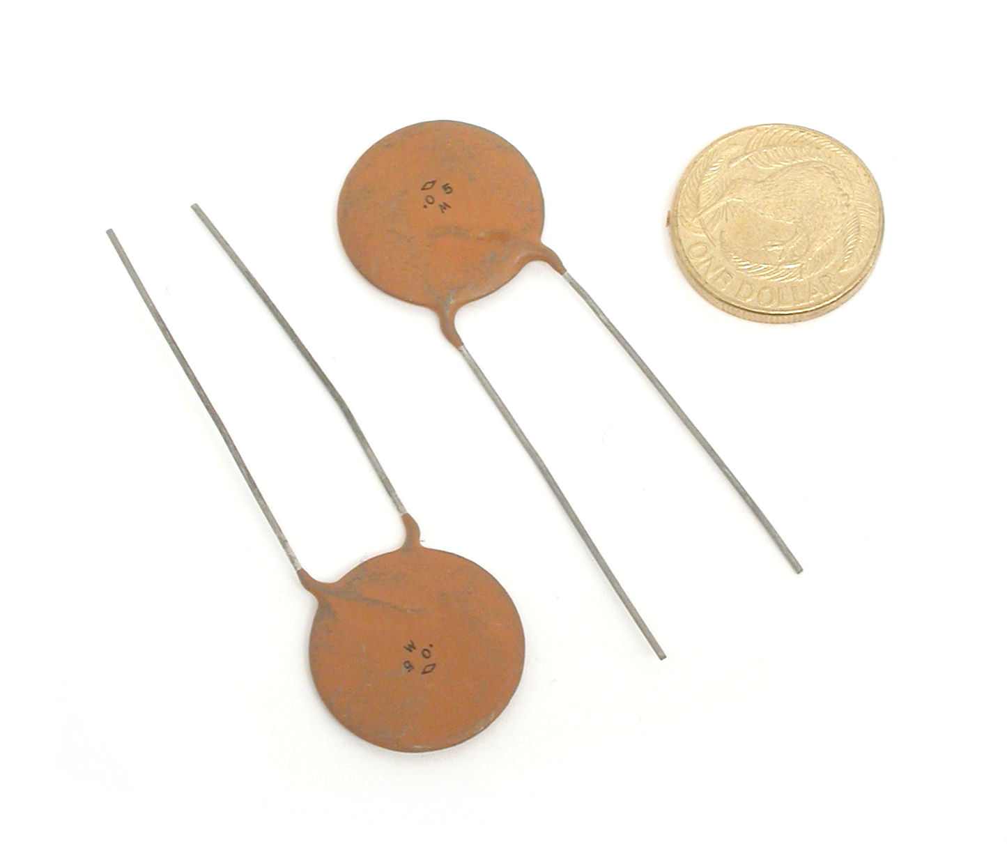 500nF-M-600V-RAD_01.JPG  (106.9 Kb)