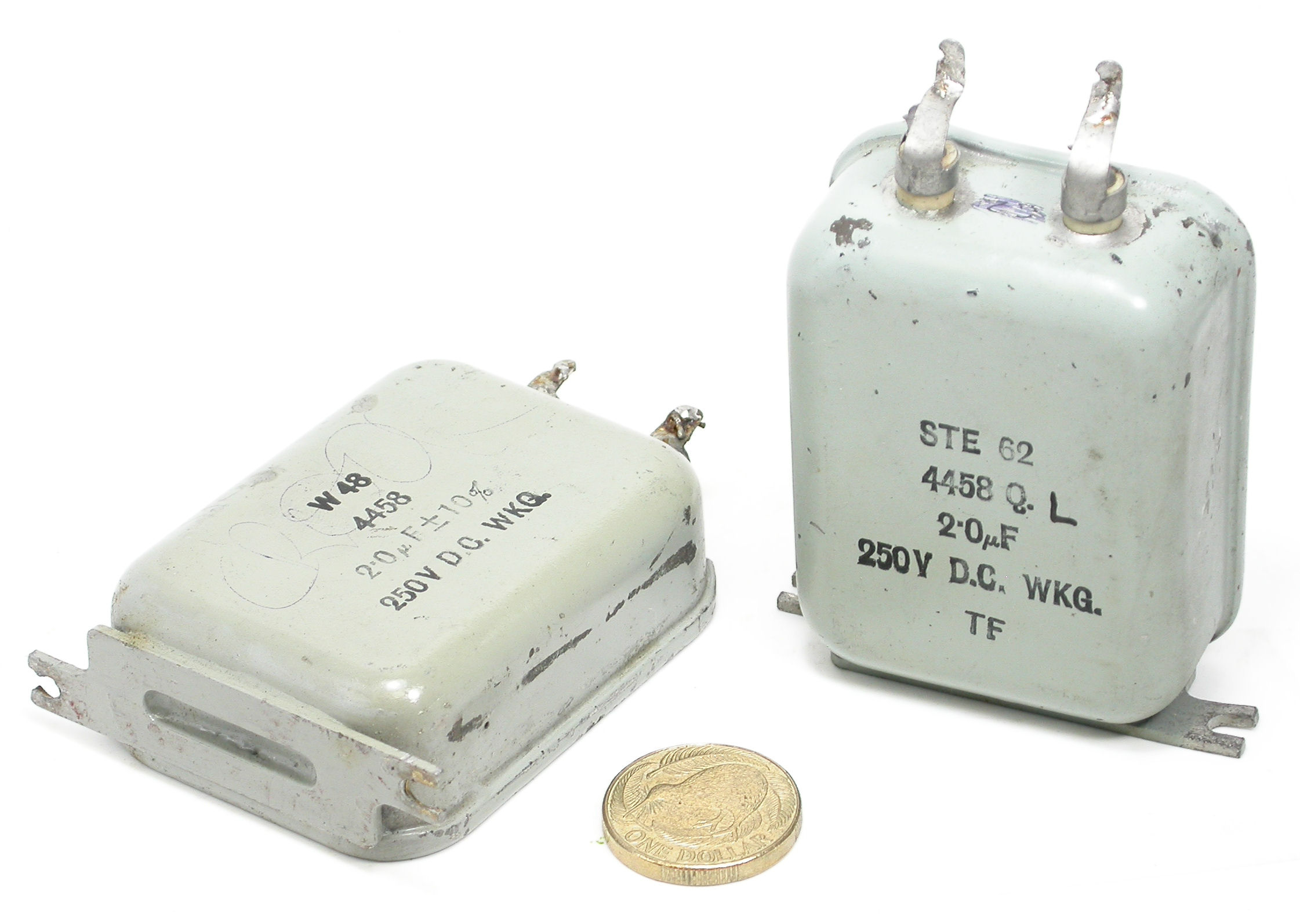2uF-K-250V-CAN-4458_02.JPG  (293.5 Kb)