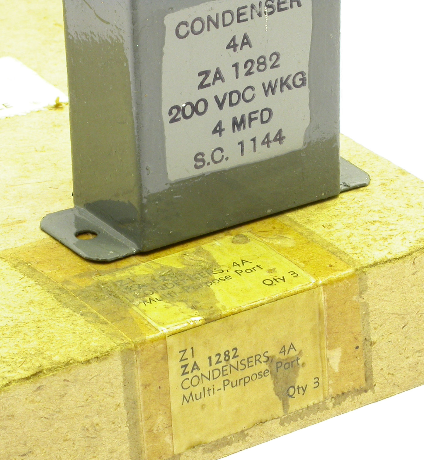 4uF-200V-ZA1282-SC1144-Mil_Label.JPG  (388.1 Kb)