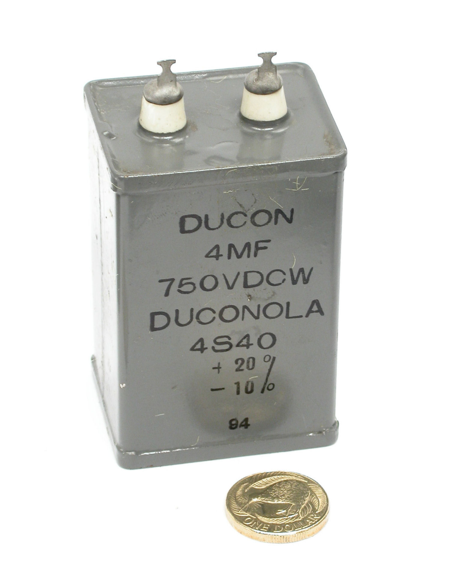 4uF-M-750V-Can-4S40-Ducon_07.JPG  (201.7 Kb)