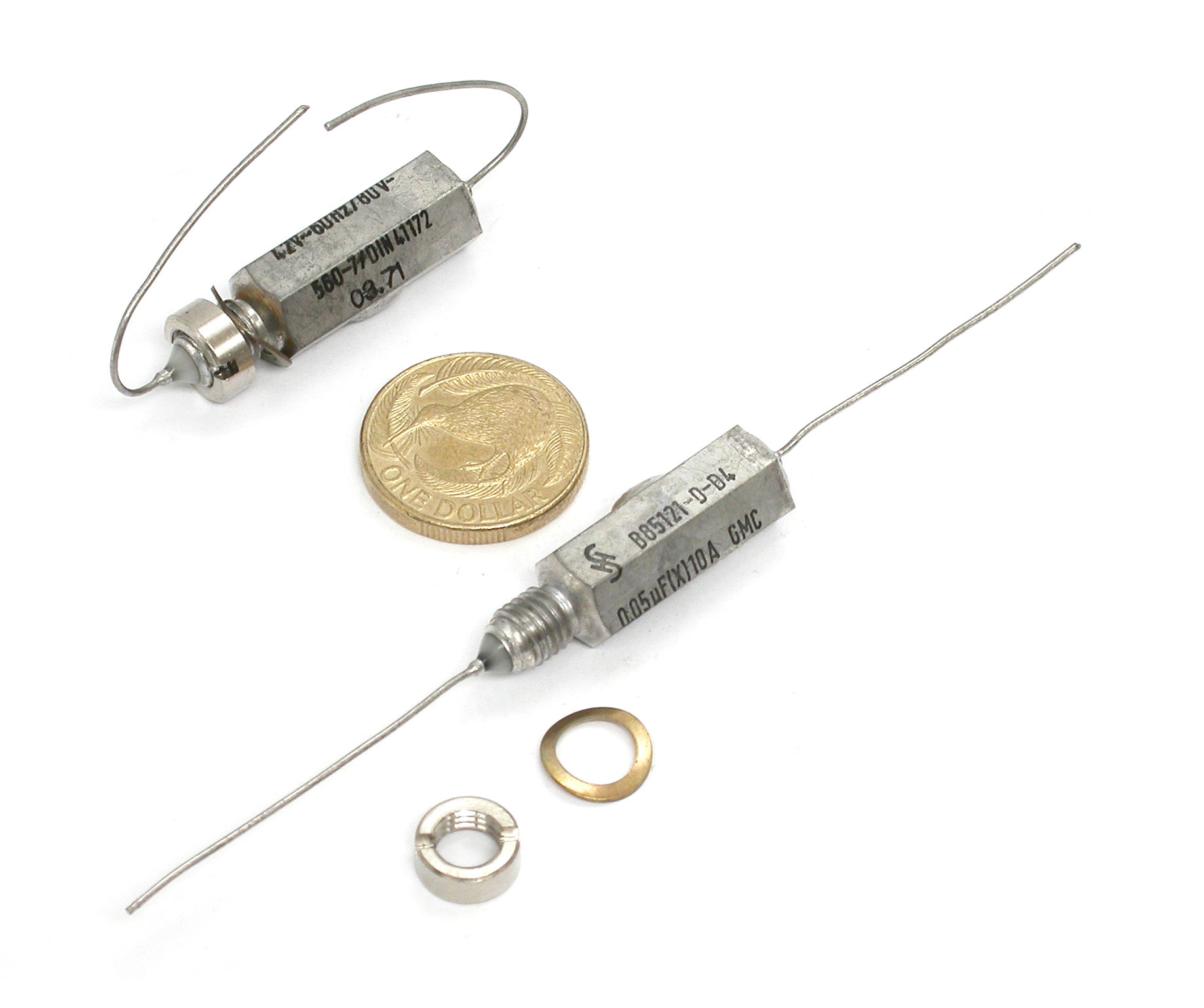 50nF-M-42Va-AX-B85121DB4-Siem_00.JPG  (178.8 Kb)