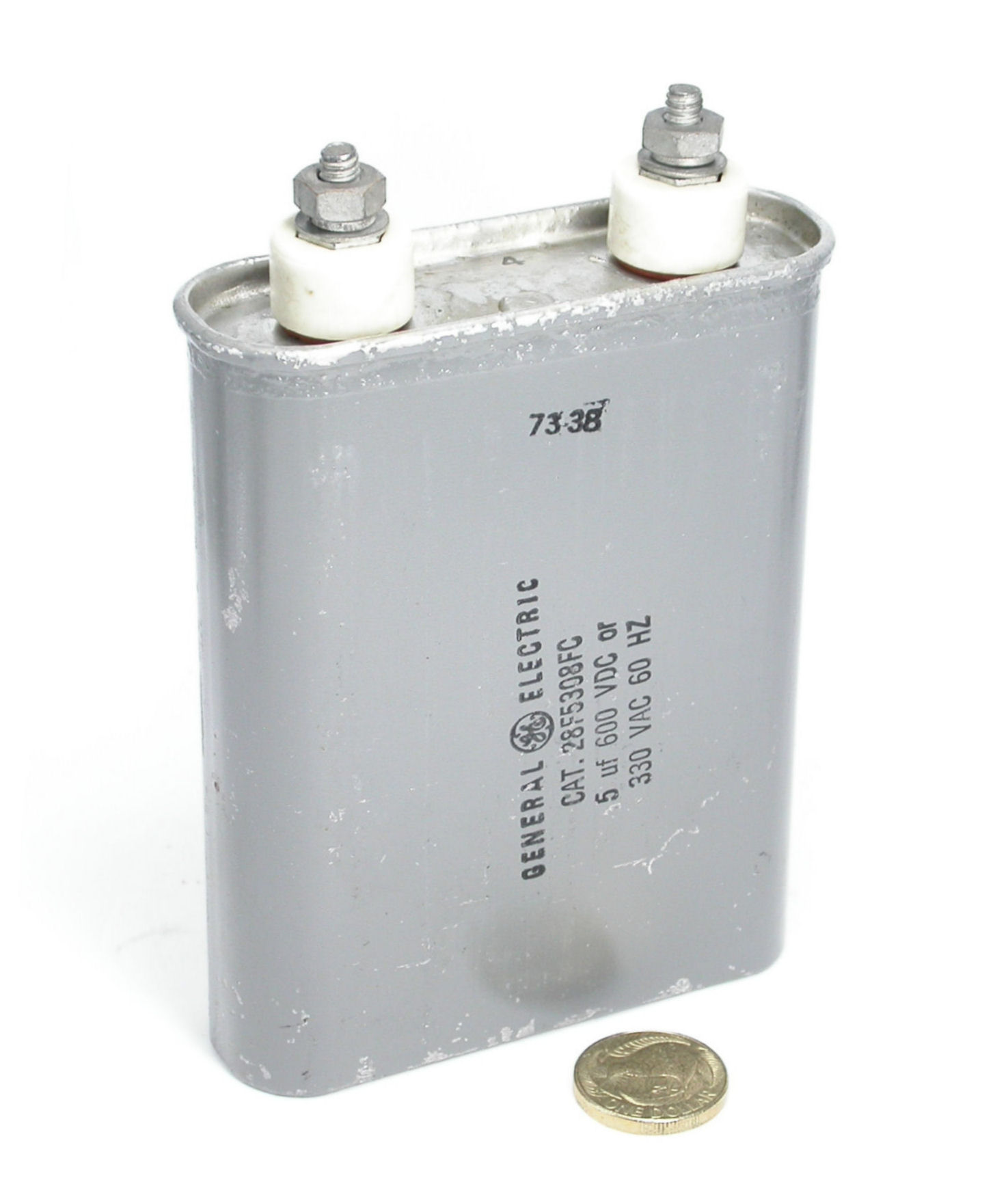 5uF-600V-CAN-28F5308FC-GE_01.JPG  (165.7 Kb)