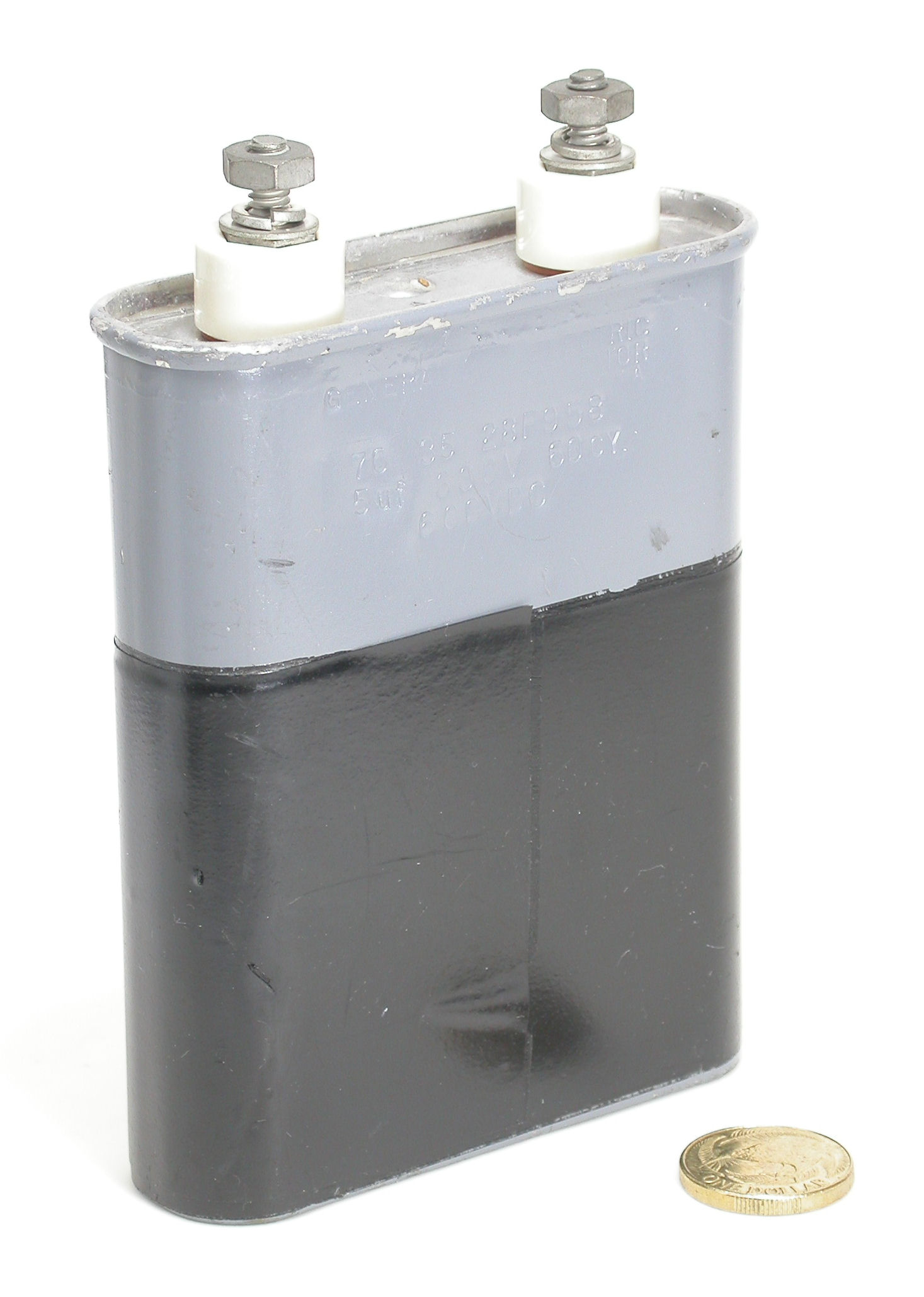 5uF-600Vdc-CAN-218958-GE_00.JPG  (227.0 Kb)