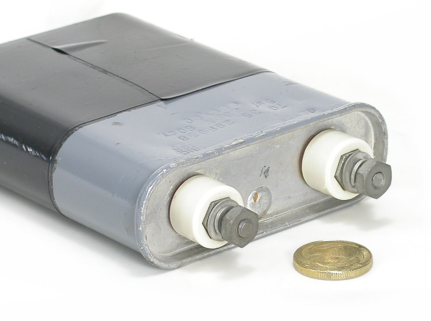 5uF-600Vdc-CAN-218958-GE_01.JPG  (153.0 Kb)