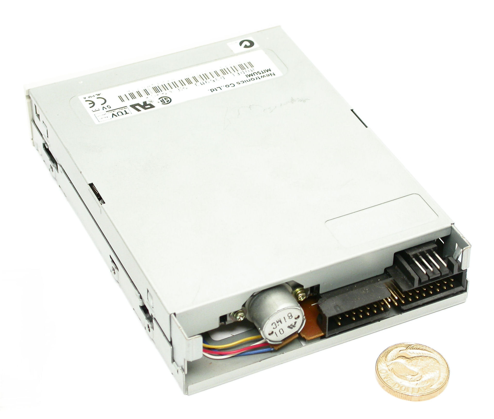 D395M3-Mitsumi_02.JPG  (238.6 Kb)