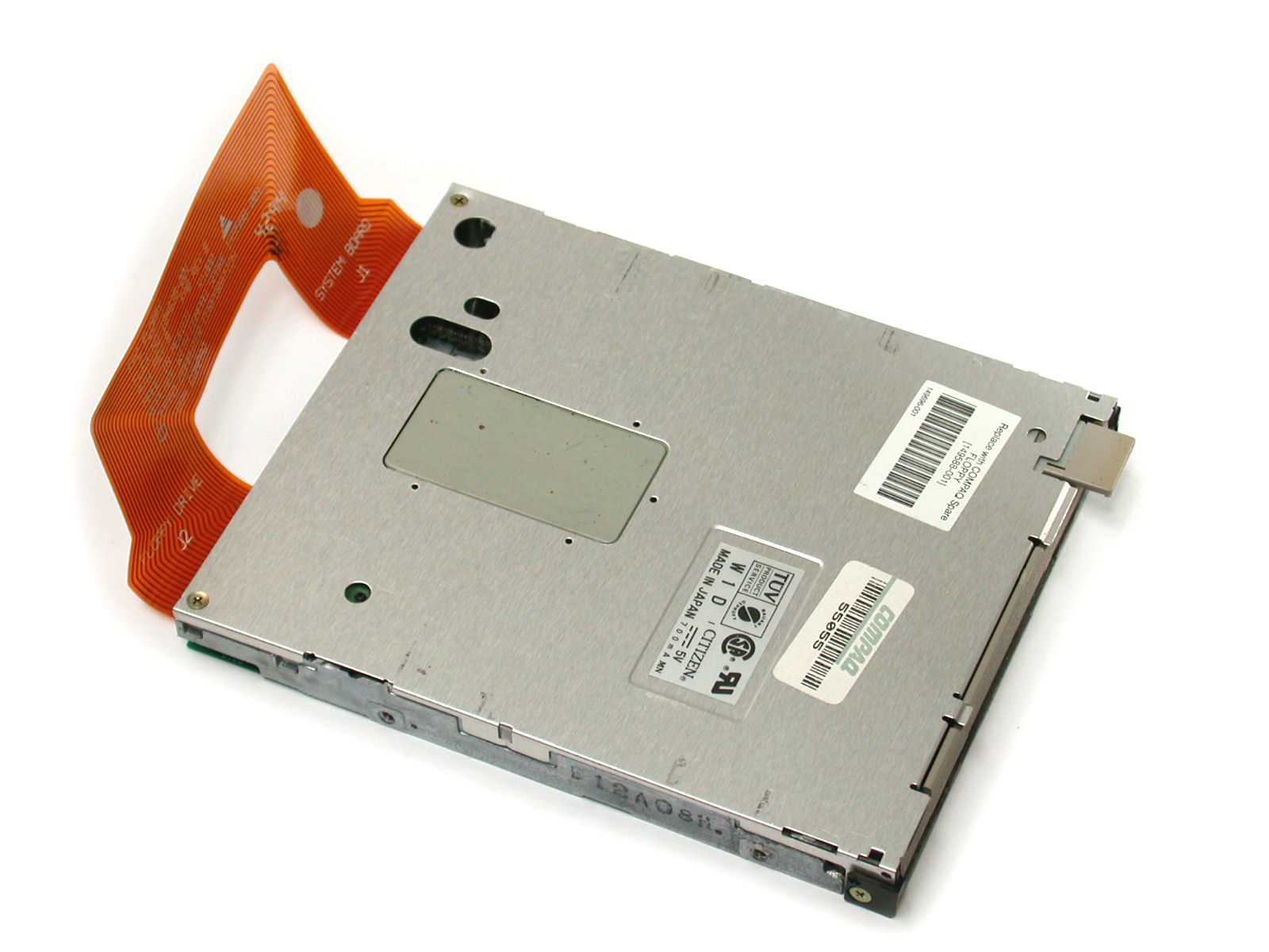 FDD-Compaq-Laptop 001.jpg  (221.8 Kb)