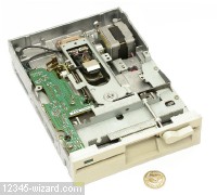 FD-55GFR-612U-Teac_640p.jpg  (76.0 Kb)