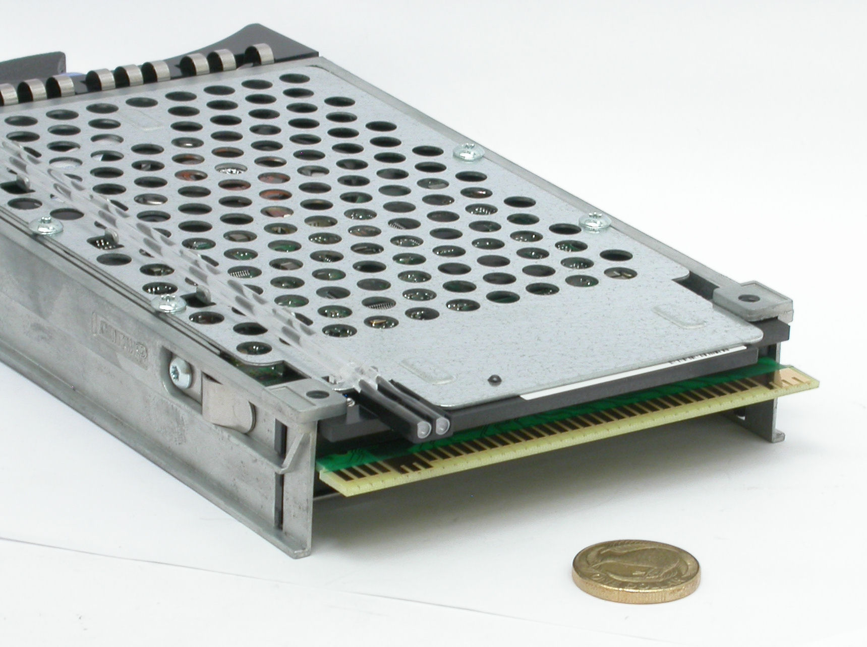 146GB-FRU-80P6426-IBM-DSCN6206.JPG  (257.4 Kb)