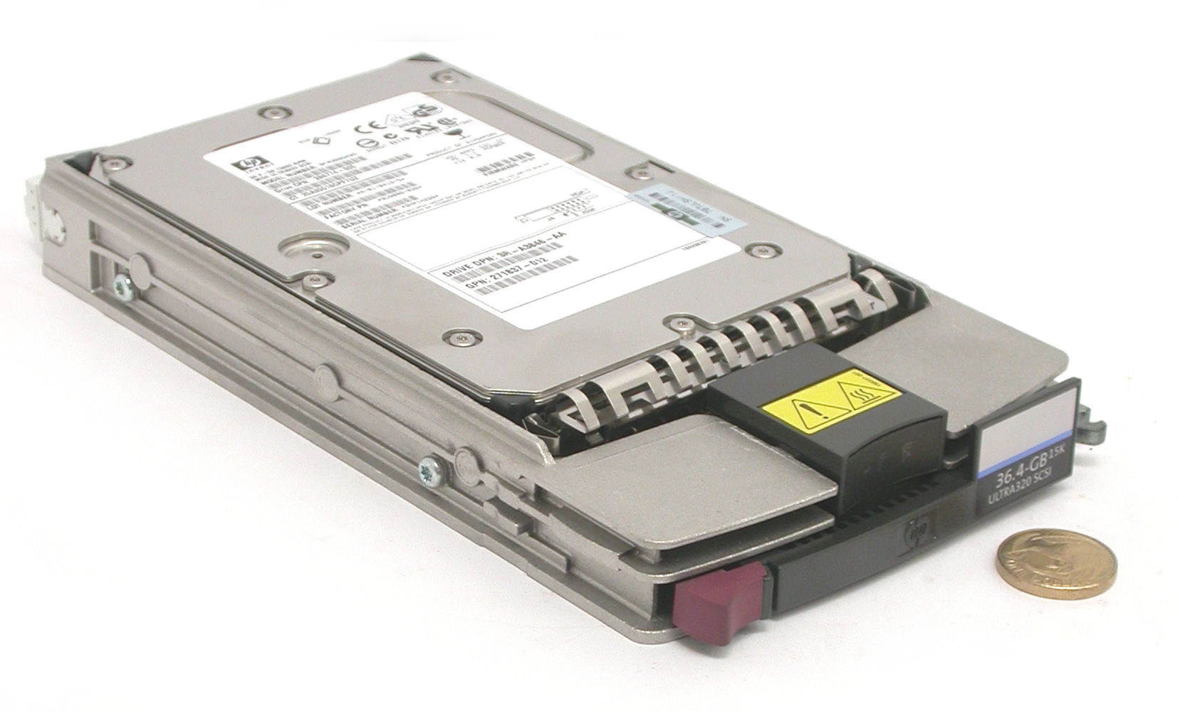 36GB-ULTRA320-15k-DSCN6573.JPG  (165.2 Kb)