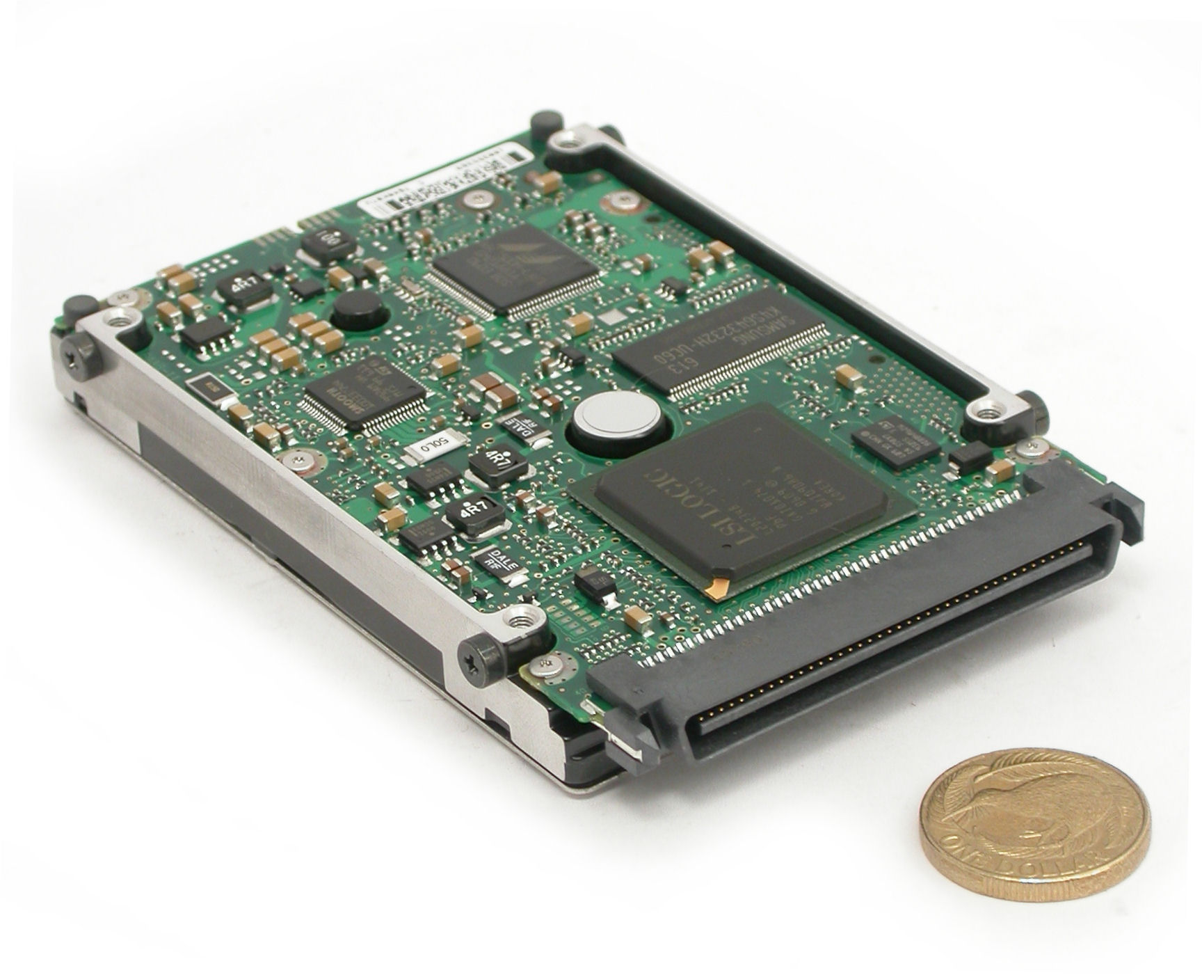 73GB-10K-U320-90P1316-IBM-DSCN6807.JPG  (268.9 Kb)