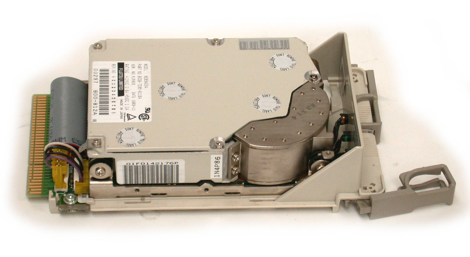 Fujitsu-M2694ESA 007.jpg  (167.4 Kb)