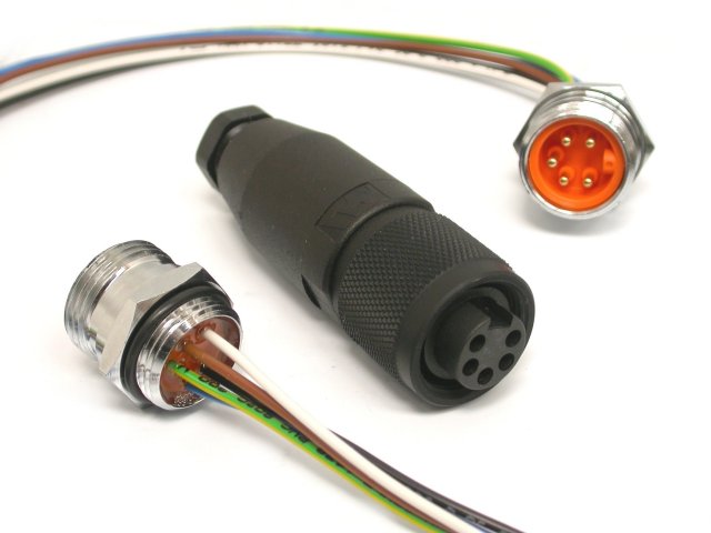 21RKC-5P-9mm-09-640.jpg  (33.2 Kb)